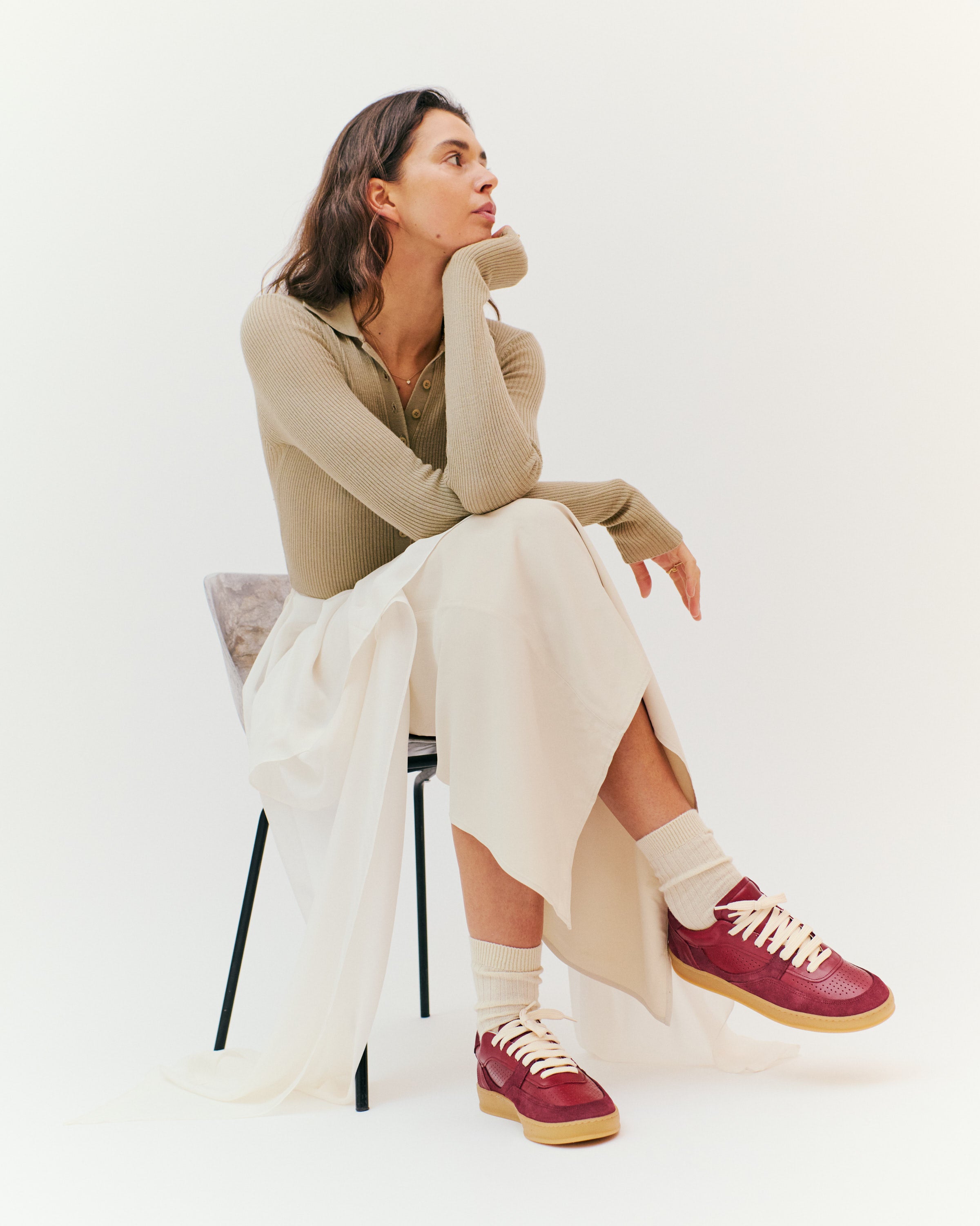 Elevate Calf suede & sleek leather Pomegranate