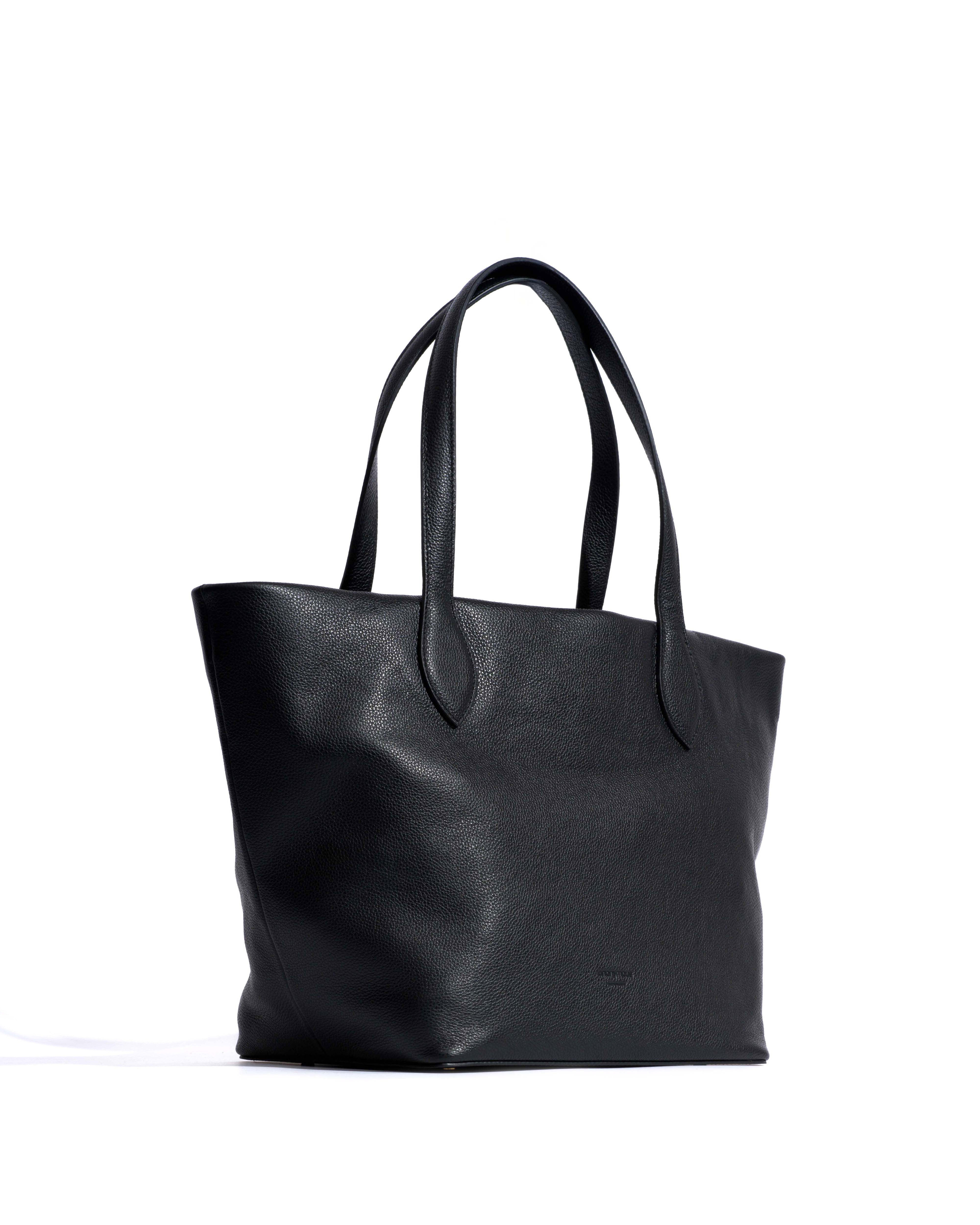 Arya carryall bag Pebbled soft calf Black