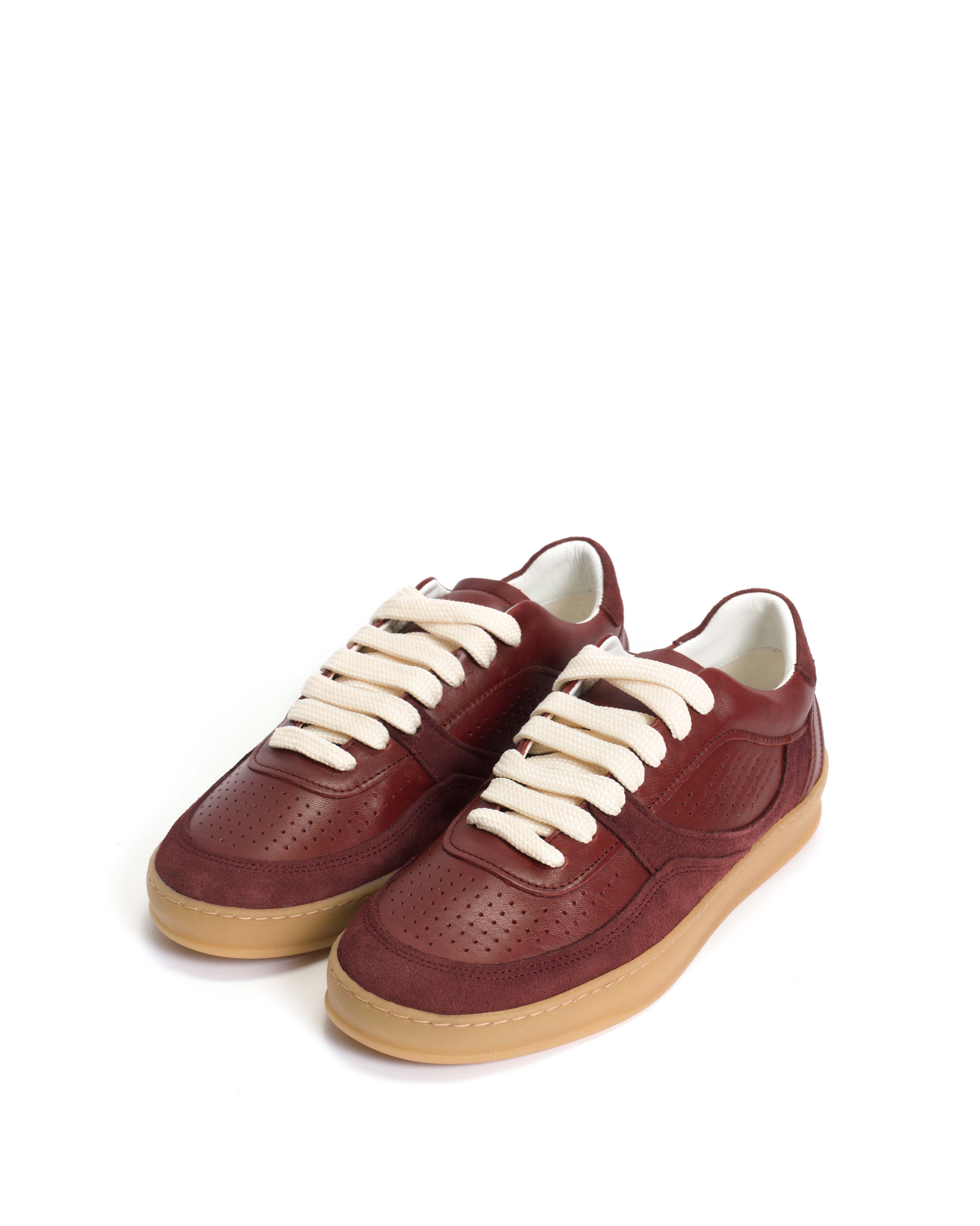 Elevate Calf suede & sleek leather Pomegranate
