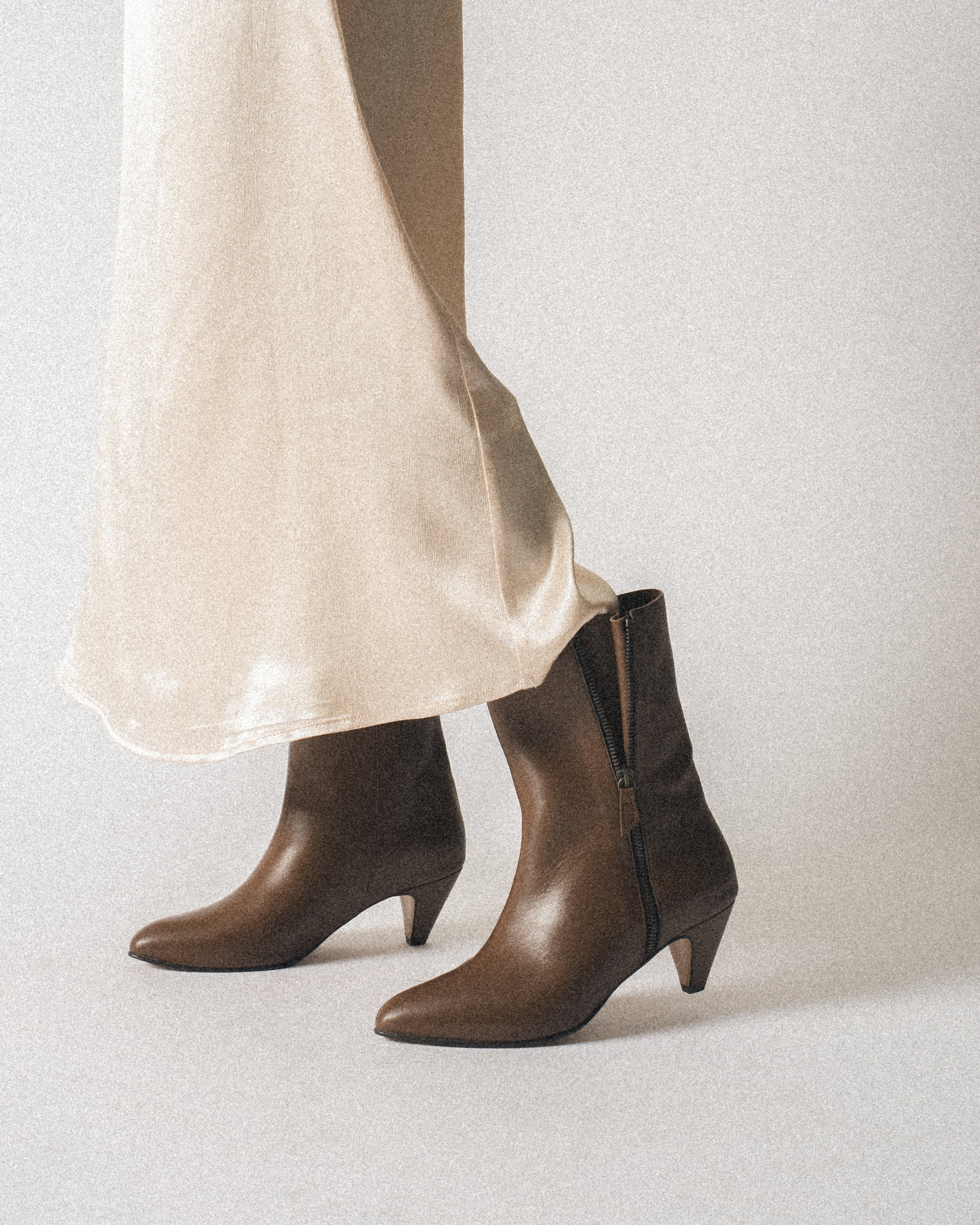 Livianna 50 stiletto Soft calf Dark taupe