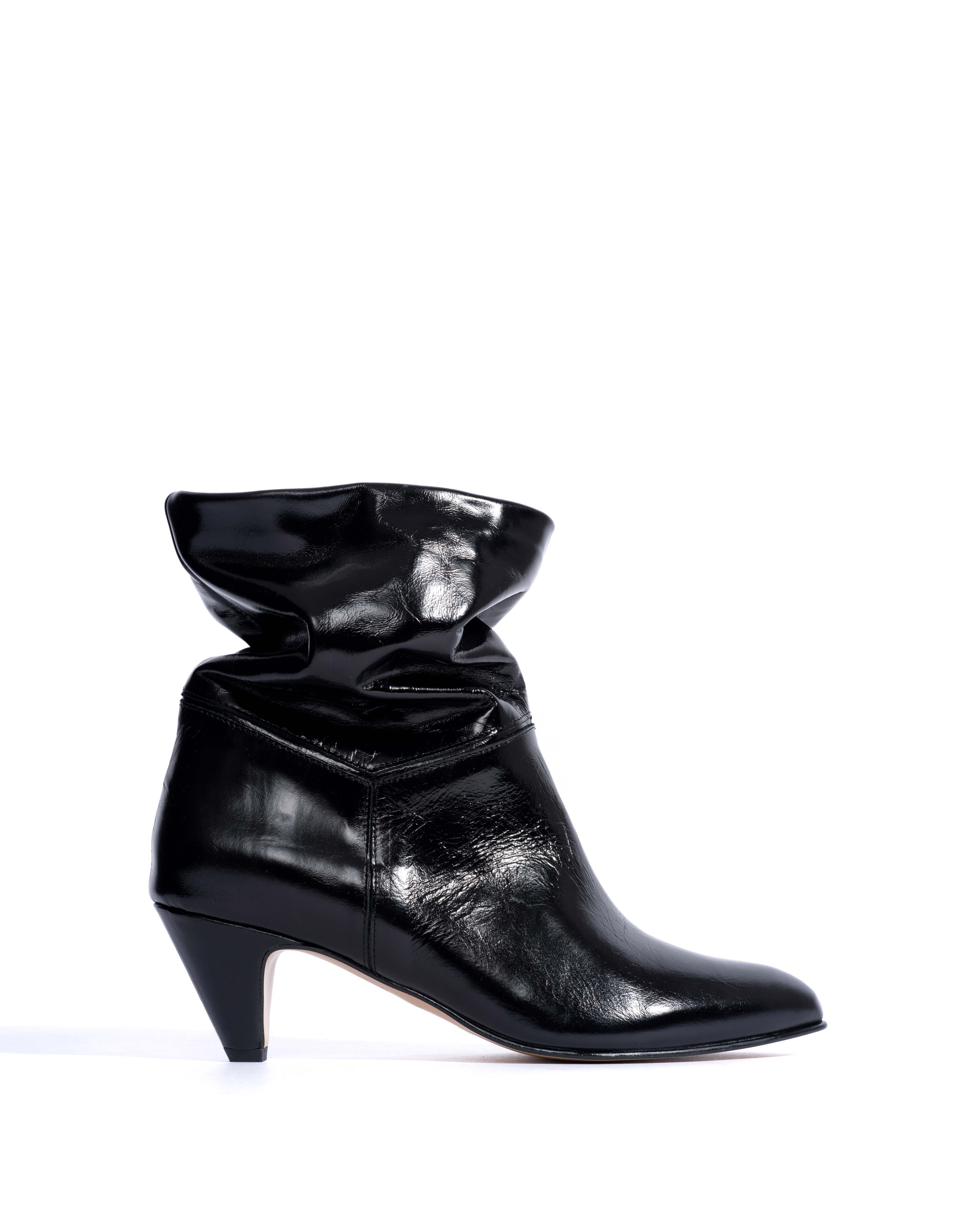 Jassi 50 stiletto Crinkled polished goat Black