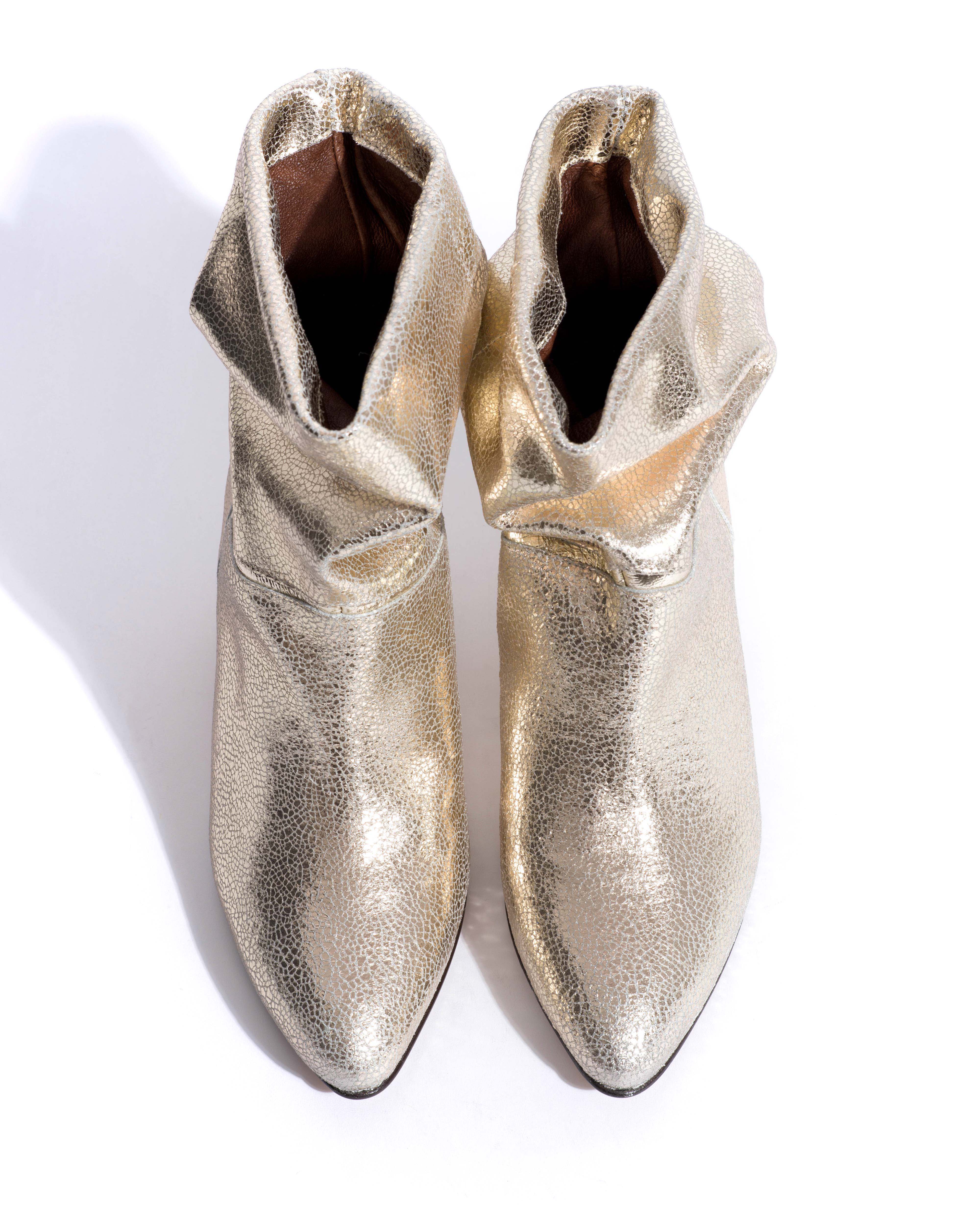 Jassi 50 stiletto Crackled metallic goat Champagne