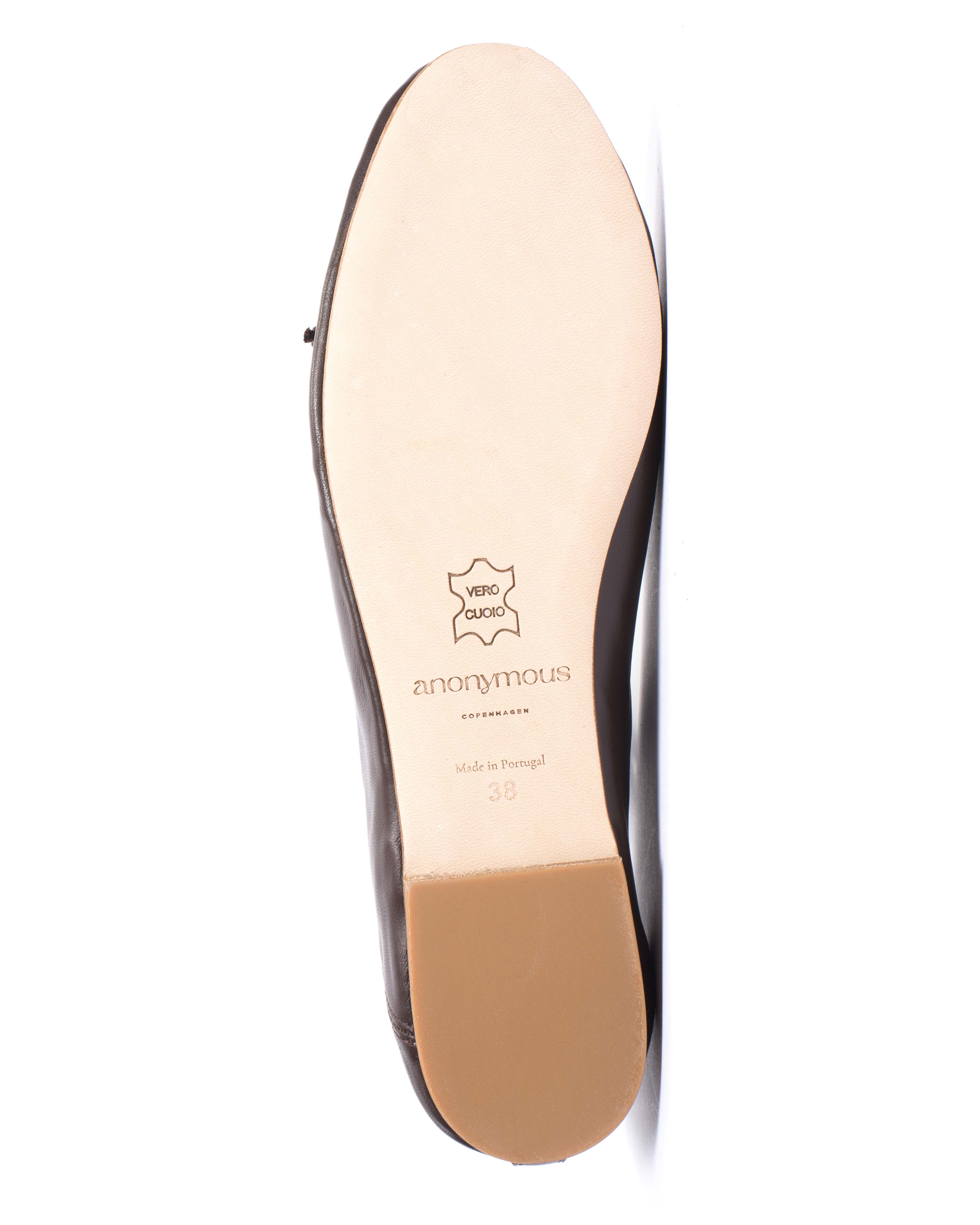 Rhina Silky lamb Coffee brown