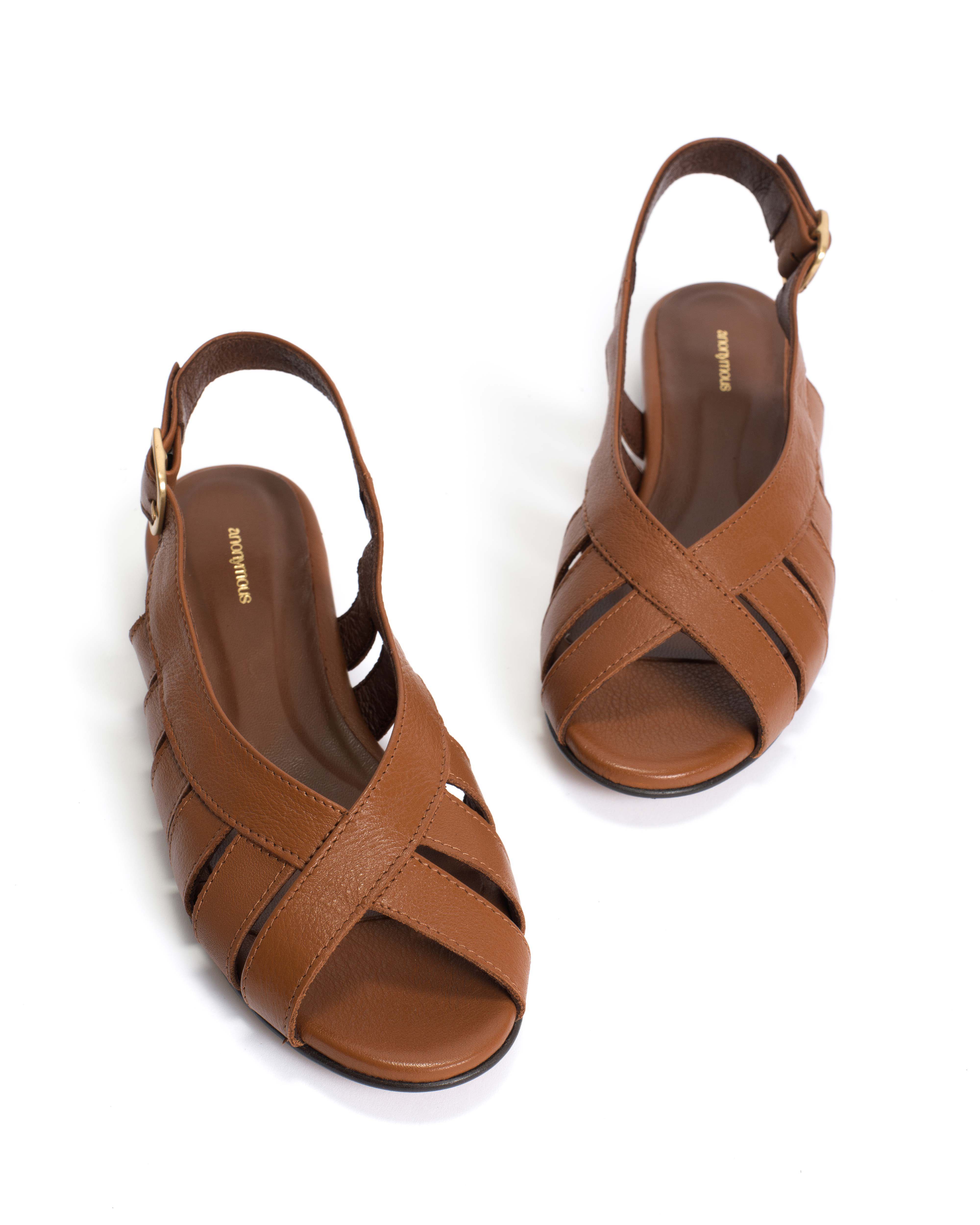 Sophie 20 Pebbled soft calf Camel