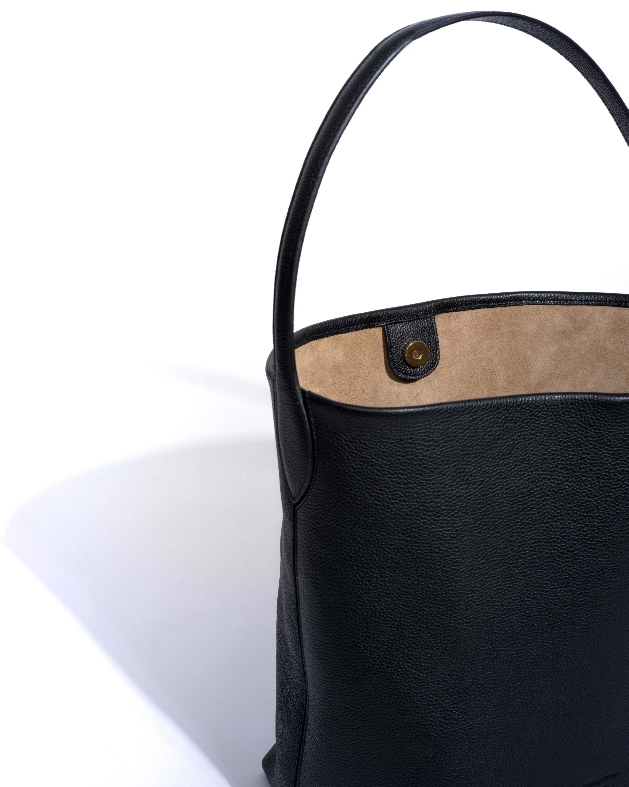 Versa everyday bag Pebbled soft calf Black - Anonymous Copenhagen Bags