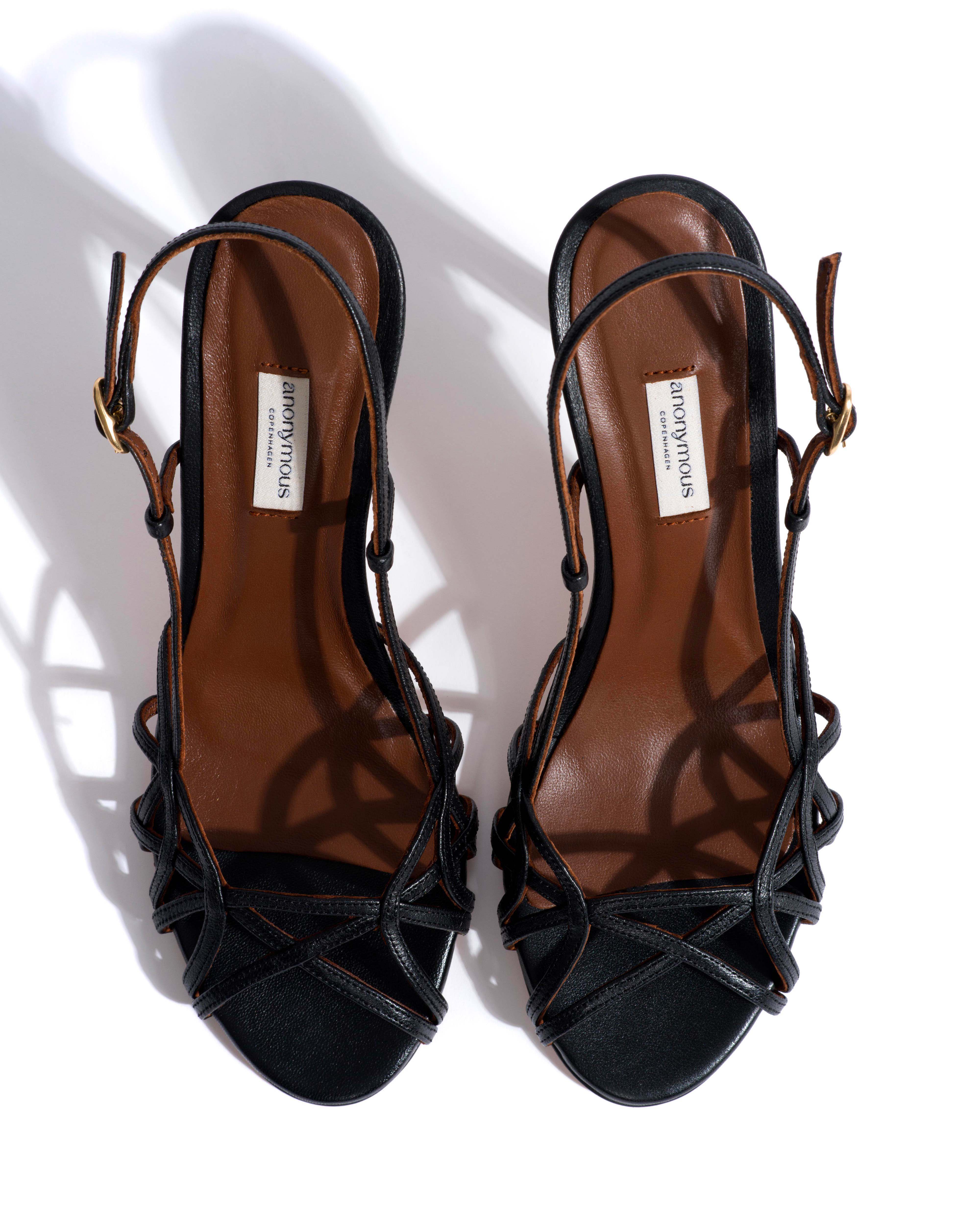 Scarlett 100 Shiny lamb Black