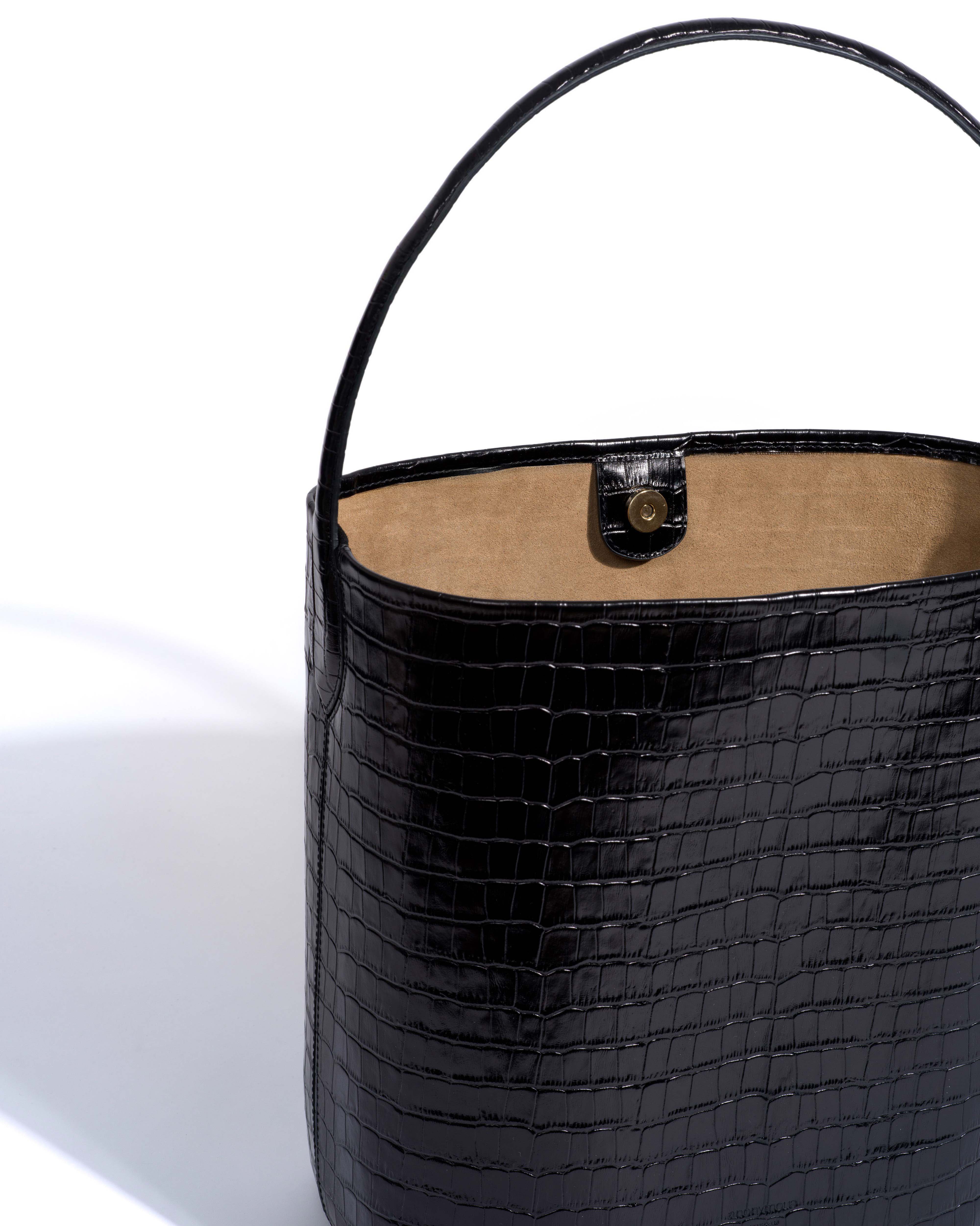 Versa everyday bag Polished croco calf Black