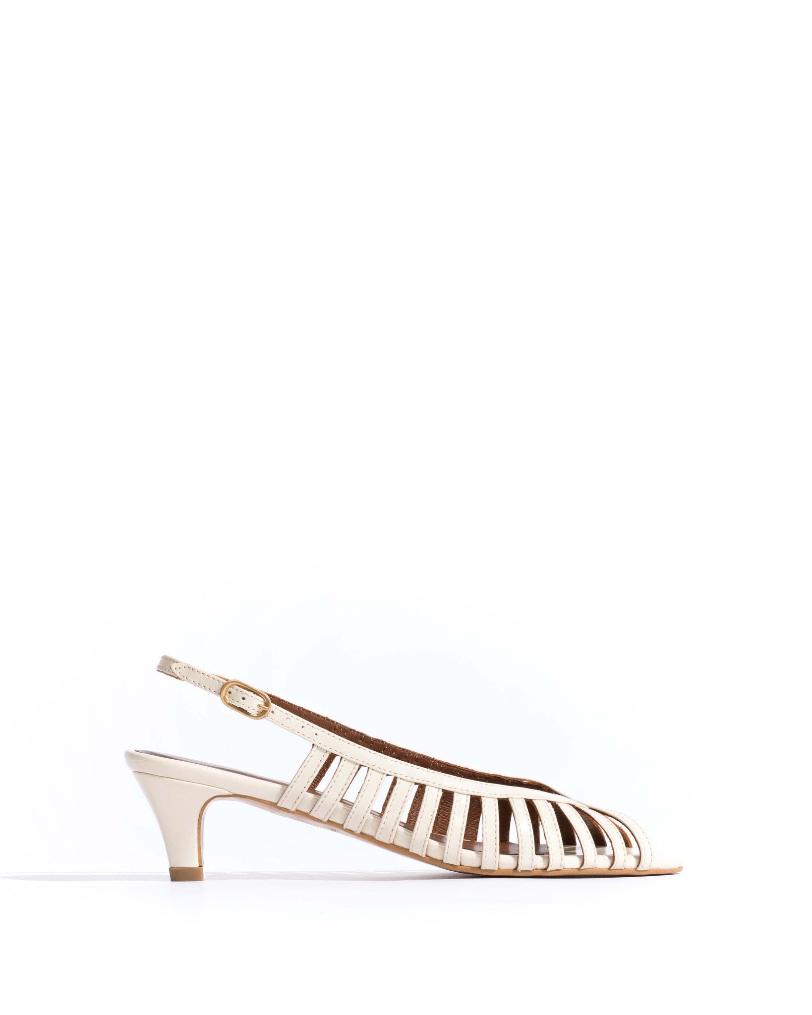 Carminho 40 stiletto Crinkled polished goat White sand - Anonymous Copenhagen Heels