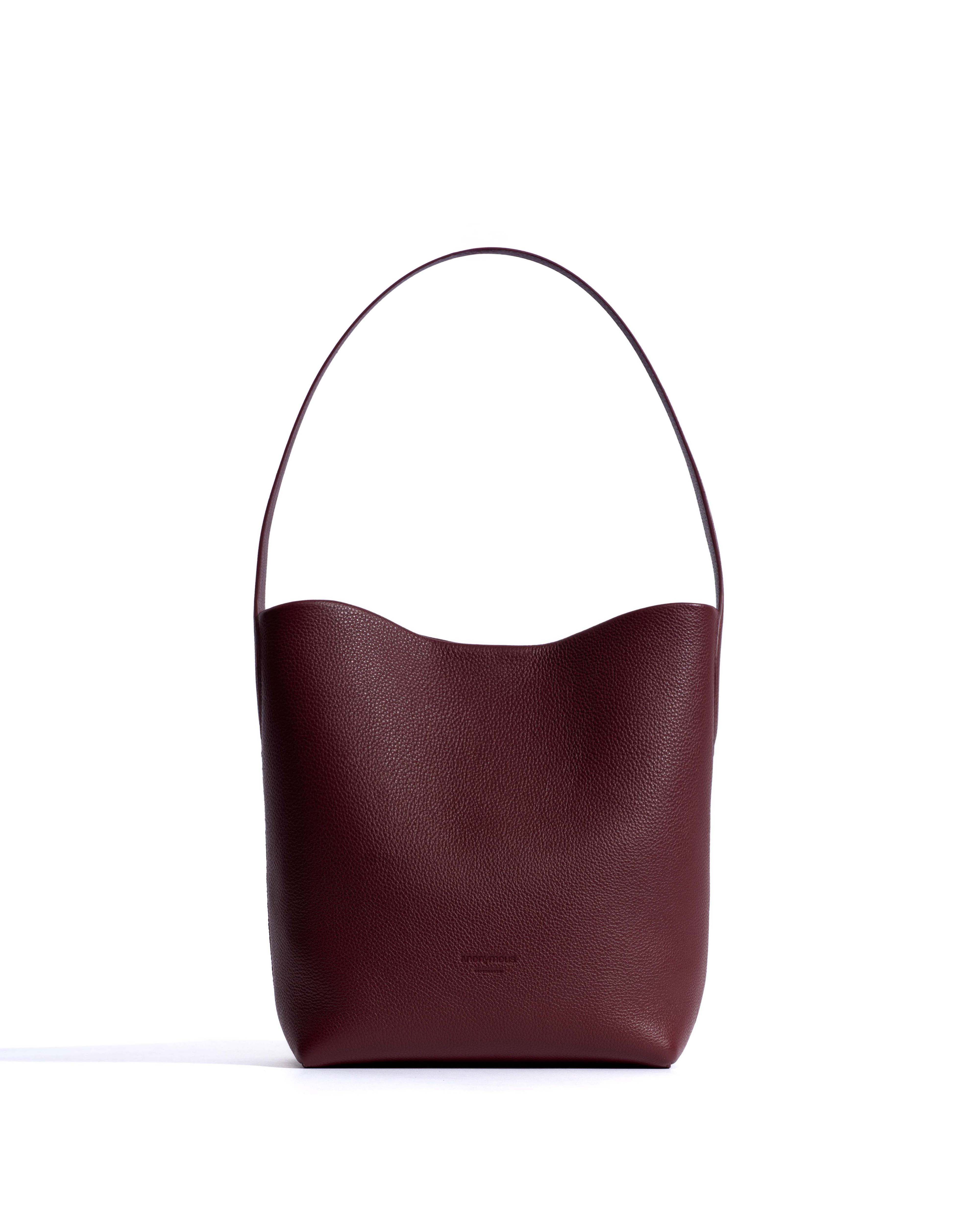 Versa petite bag Pebbled soft calf Pomegranate