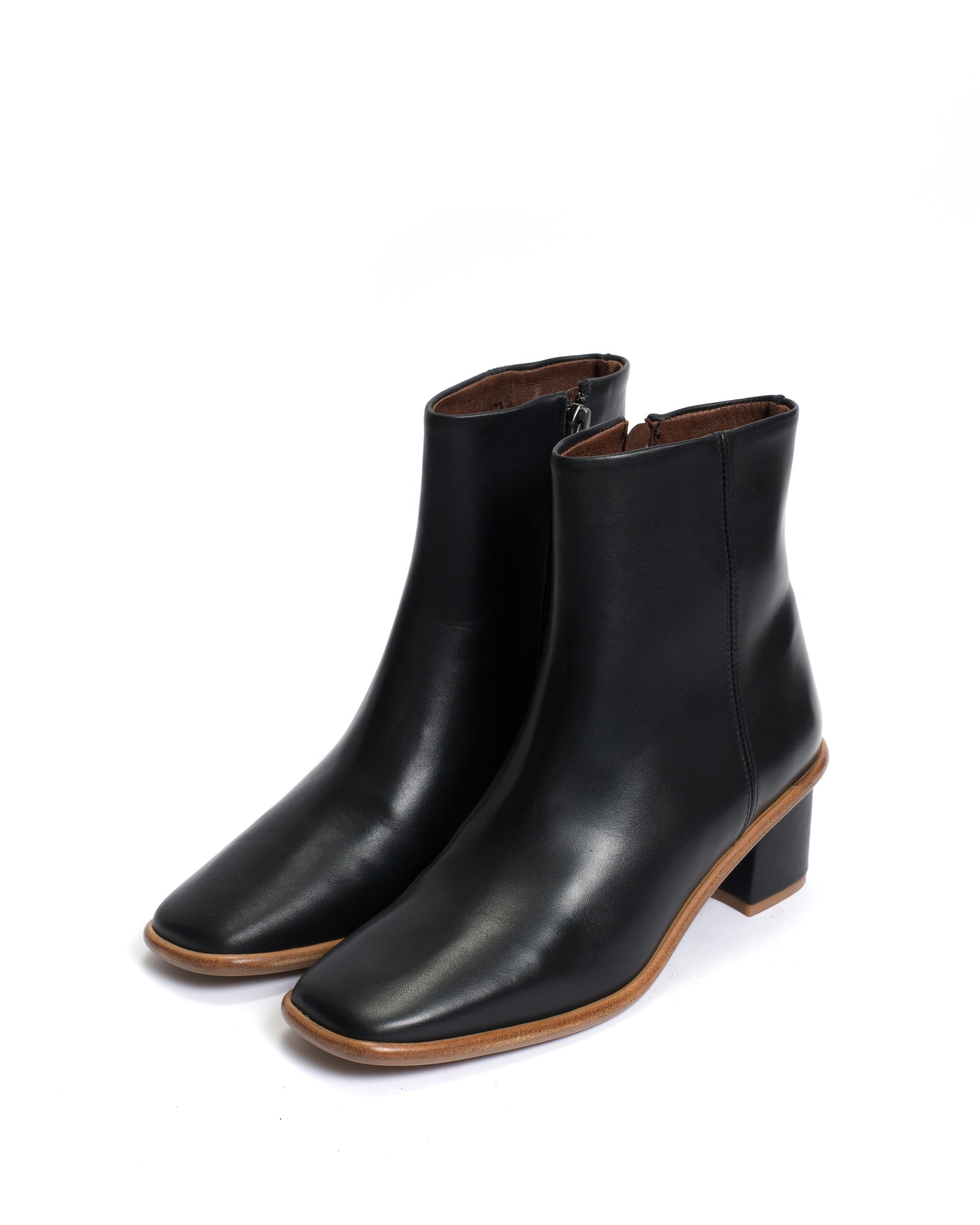 Orielle Soft calf Black - Anonymous Copenhagen