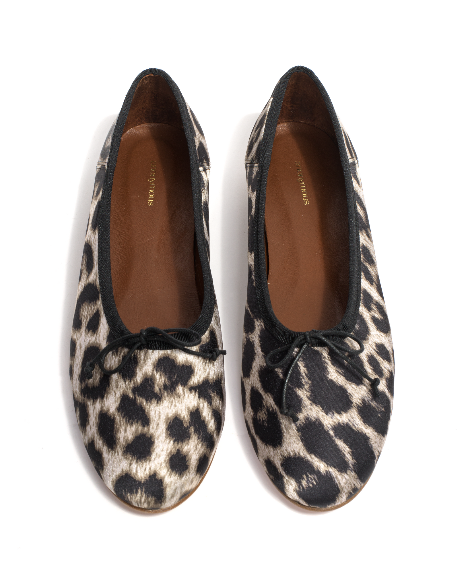 Sacha Satin print Snow leopard - Anonymous Copenhagen