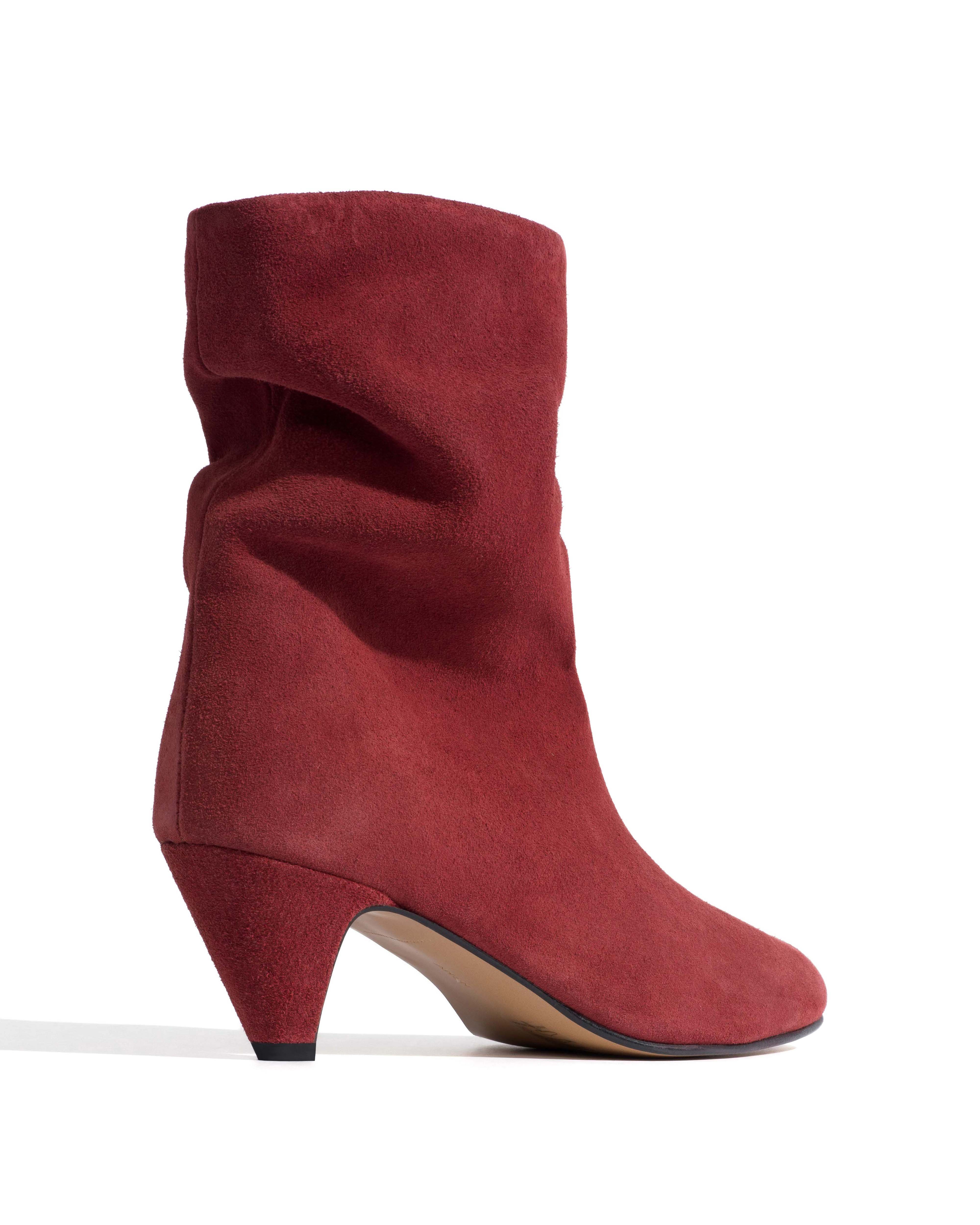 Vully 50 stiletto Calf suede Pomegranate