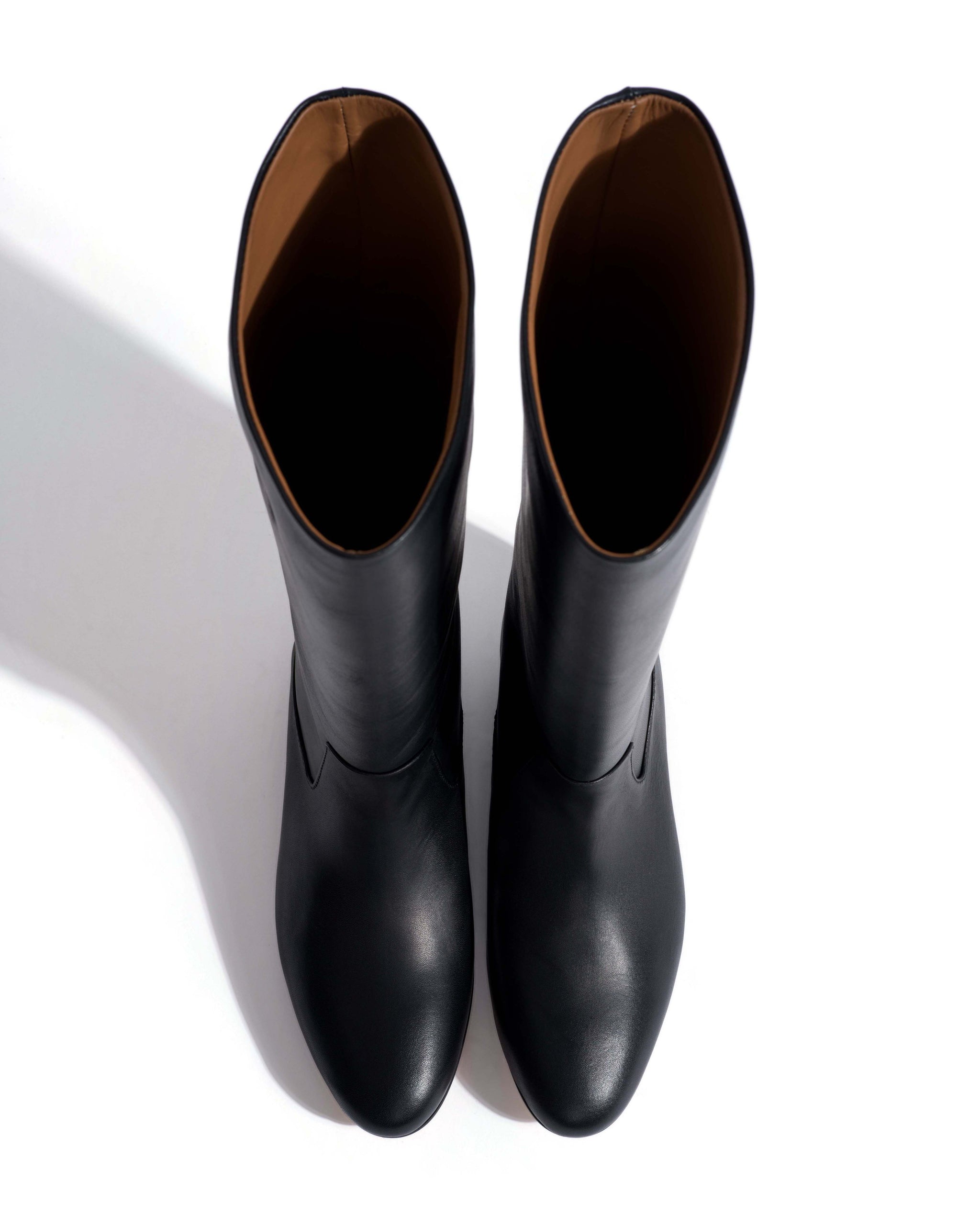 Trina 25 Soft calf Black