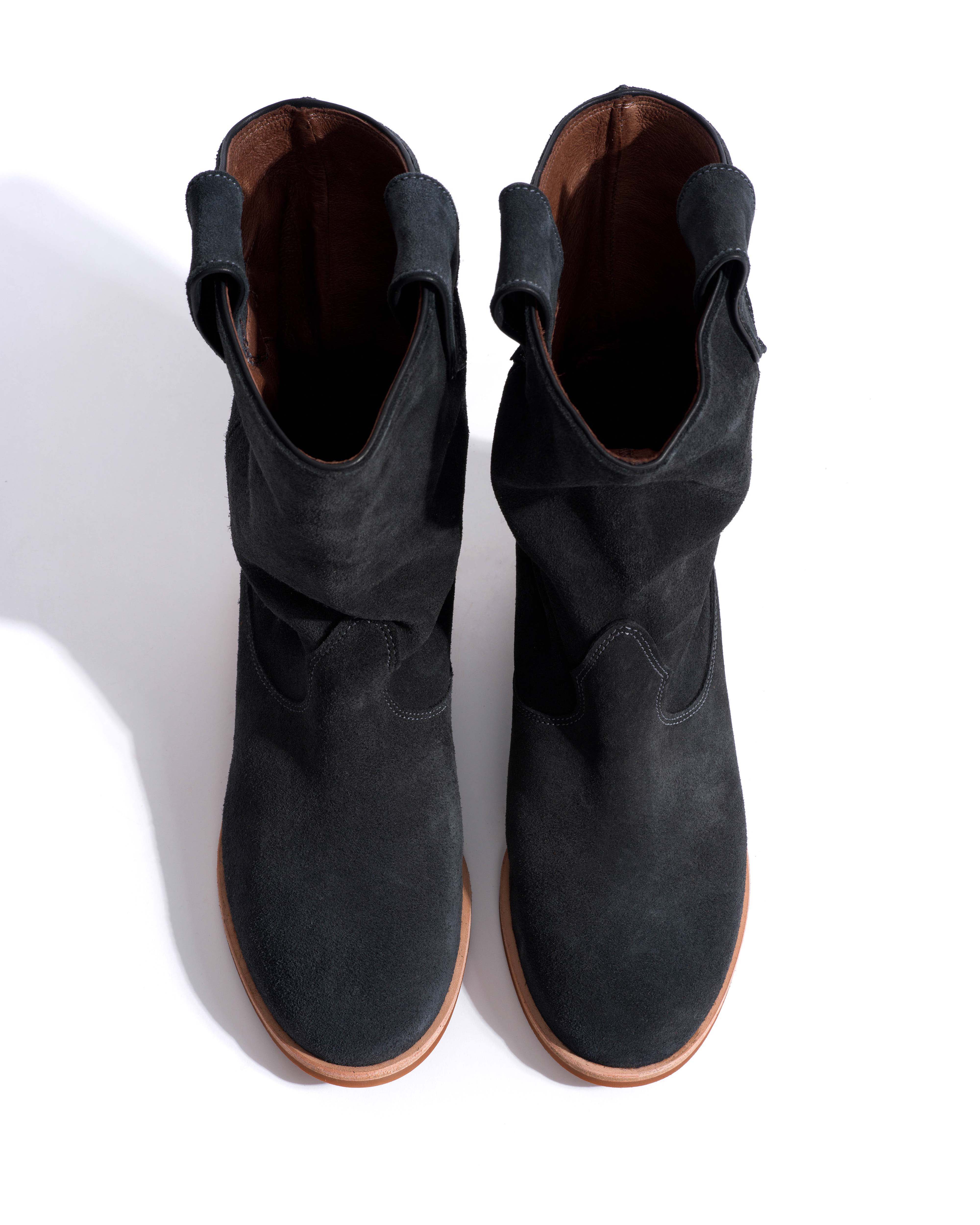 Claudia Calf suede Off black