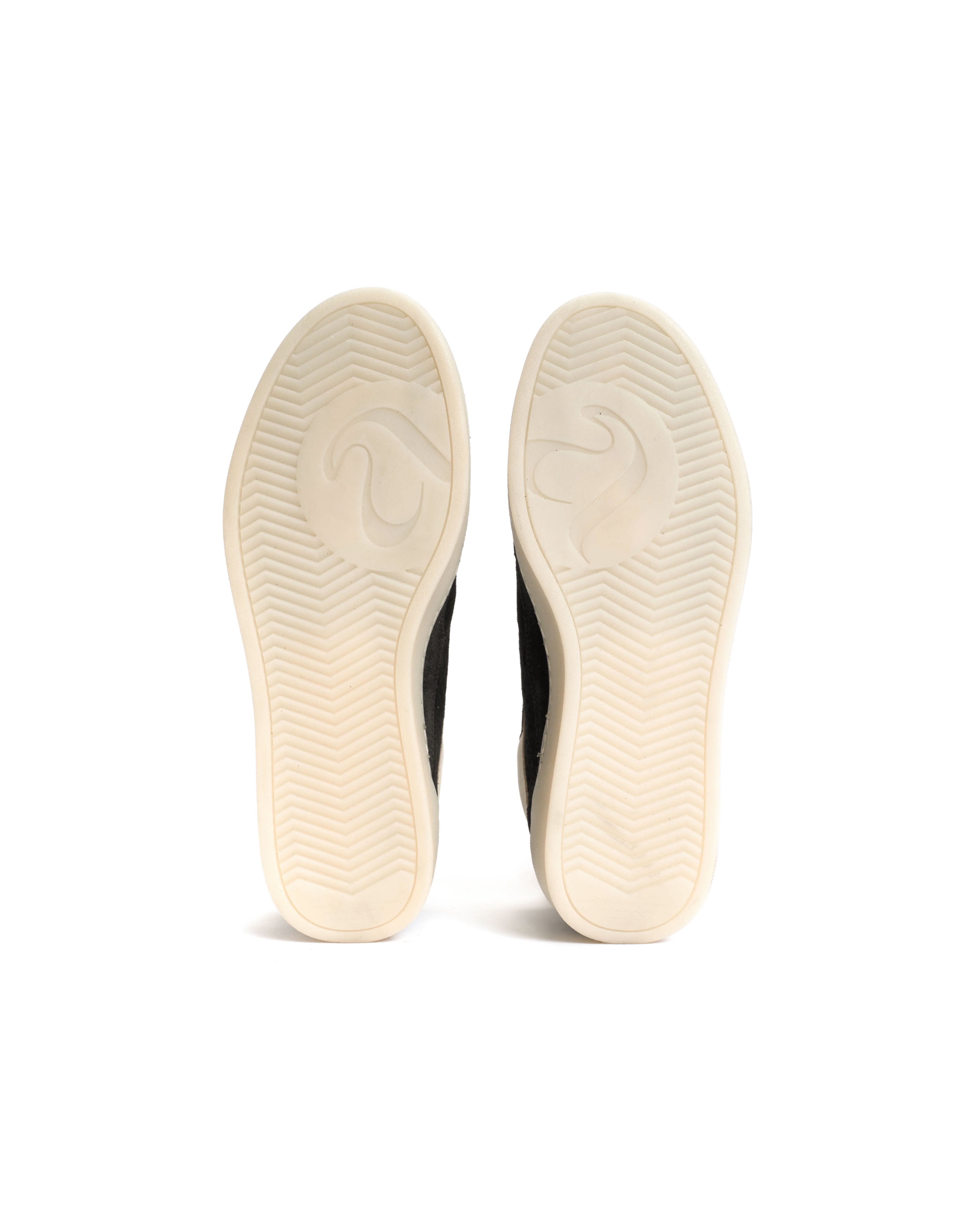 Dabbie Calf suede & sleek leather Black & white sand