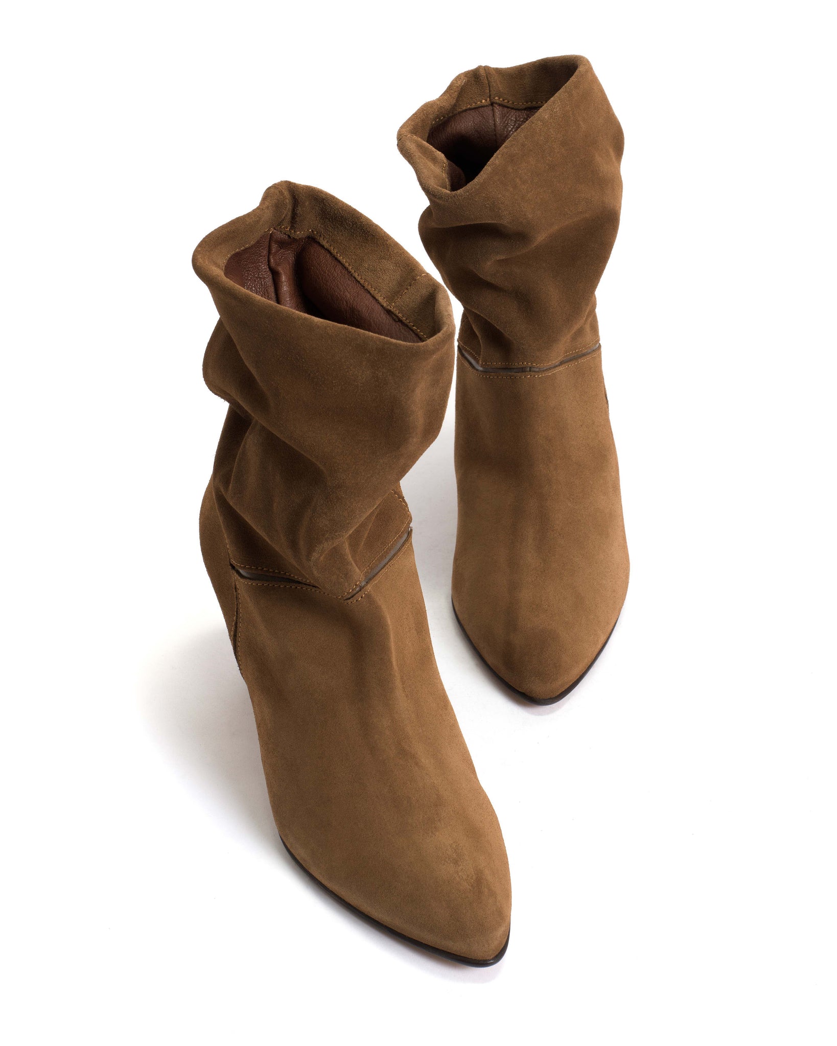 Jassi 50 stiletto Calf suede & sleek leather Cinnamon & Dark taupe - Anonymous Copenhagen