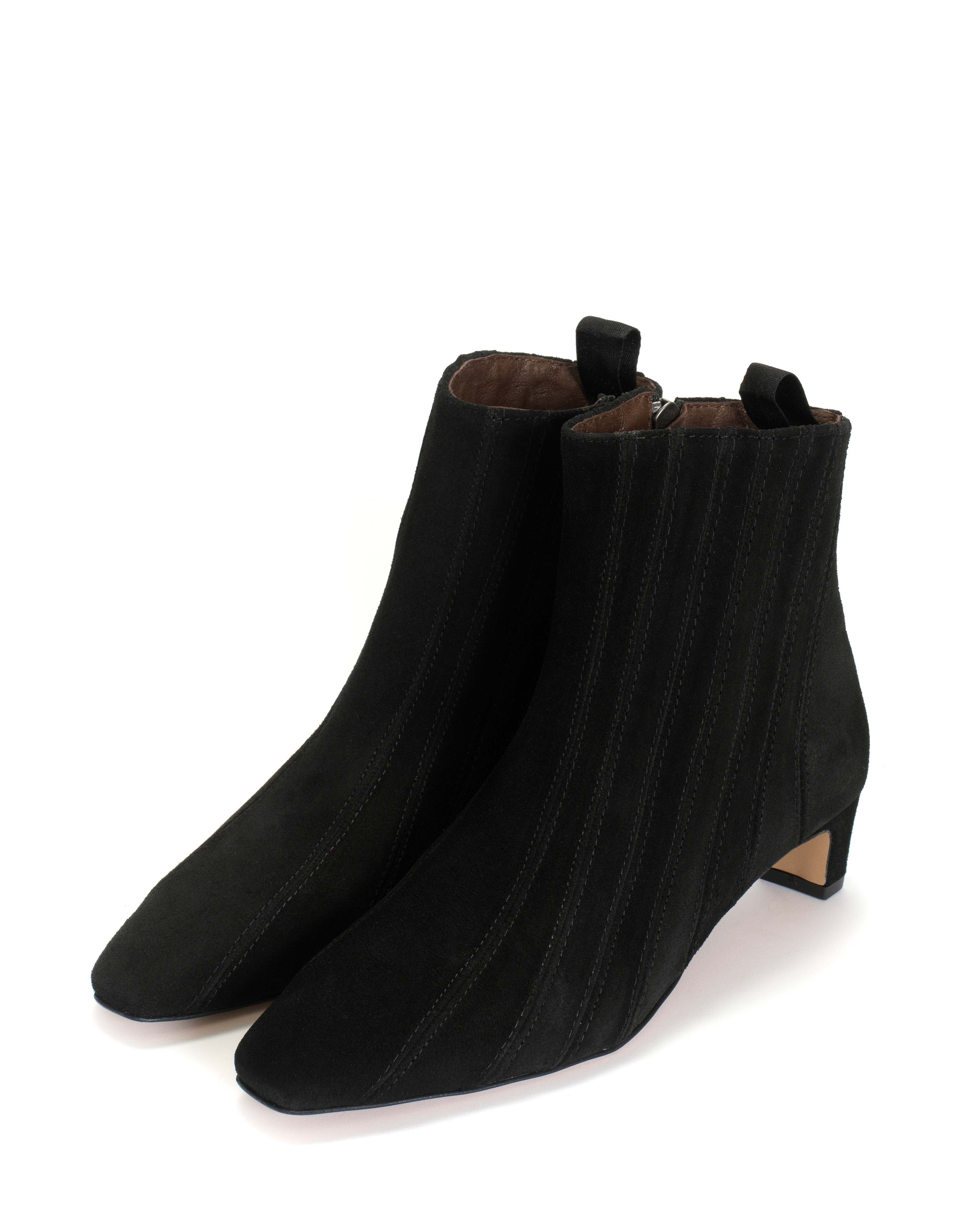 Jelai Calf suede Black