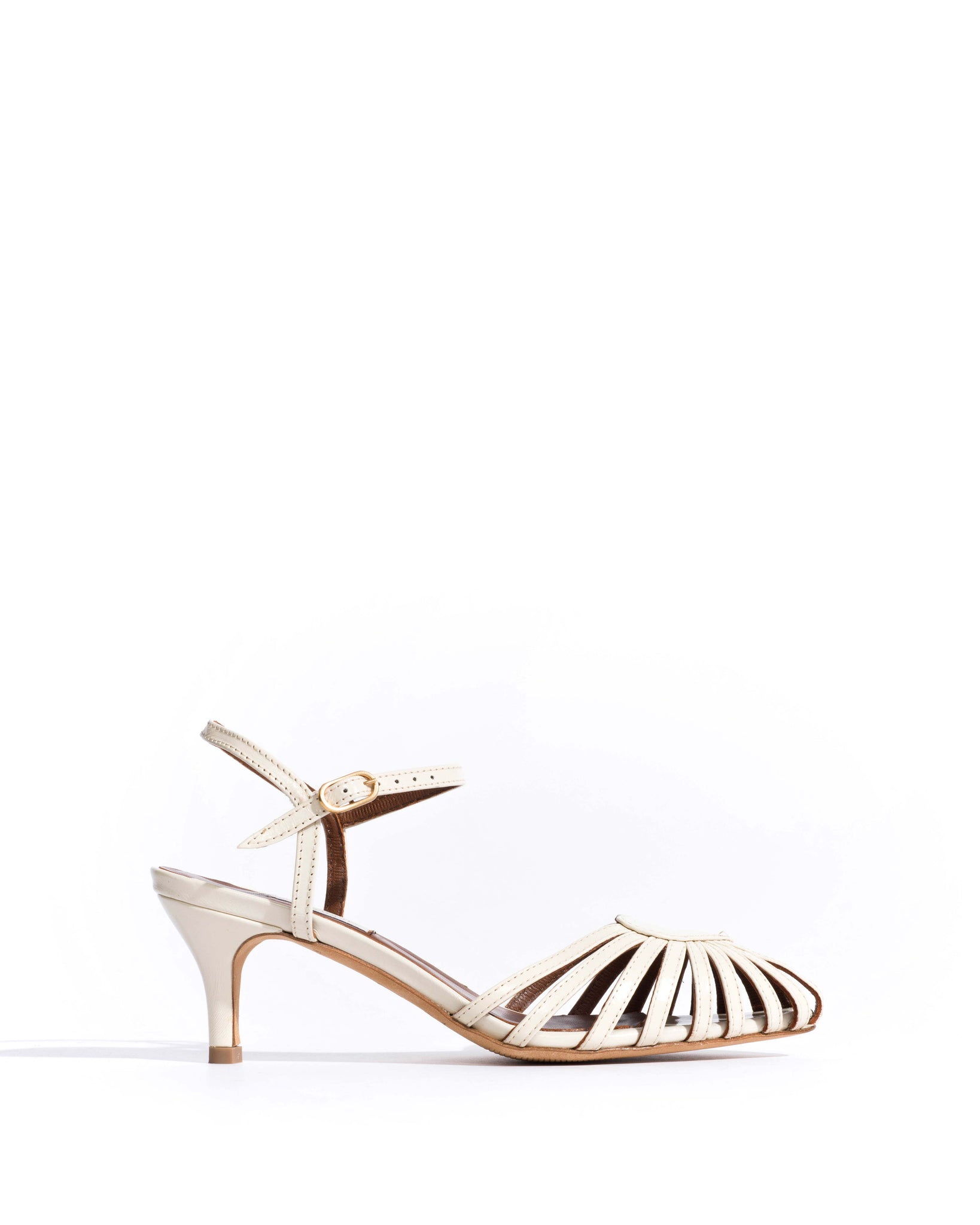 Keesha 55 Crinkled polished goat White sand