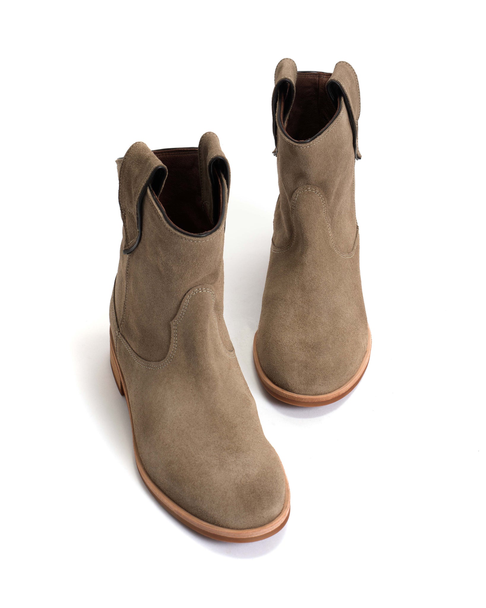 Monja Calf suede Mushroom - Anonymous Copenhagen