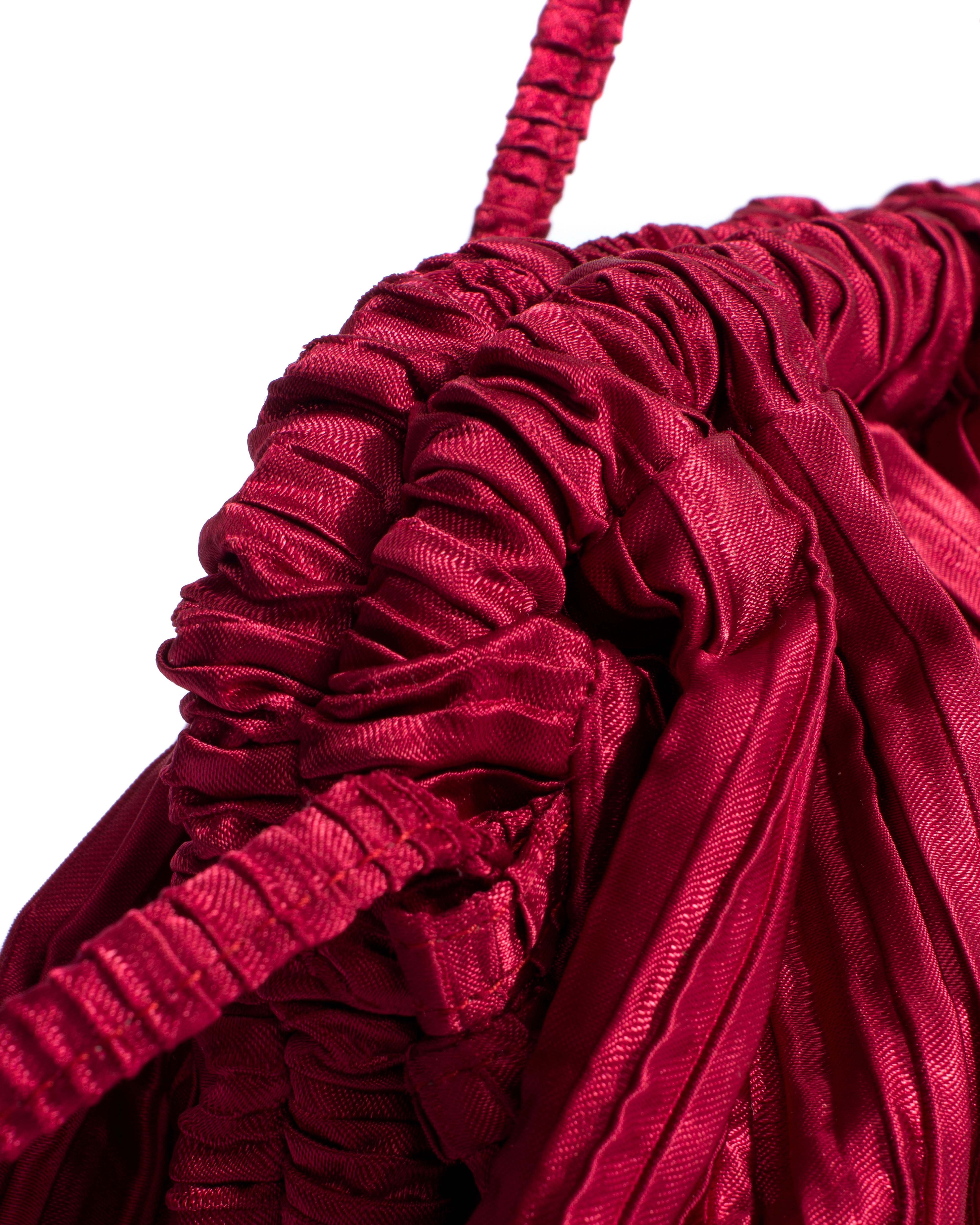 Hally grand cloud bag Pleated satin Pomegranate