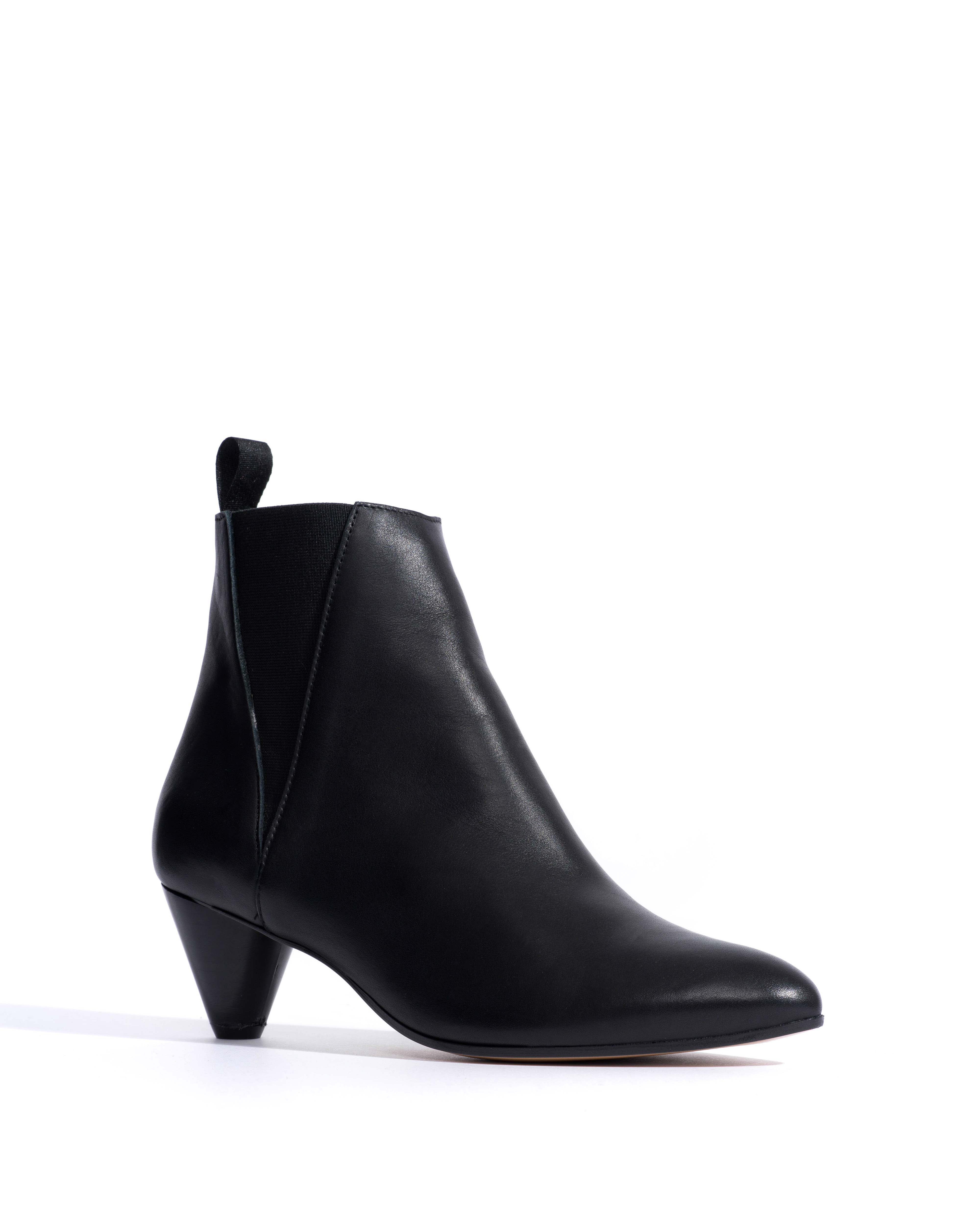 Clivia 50 cone Soft calf Black