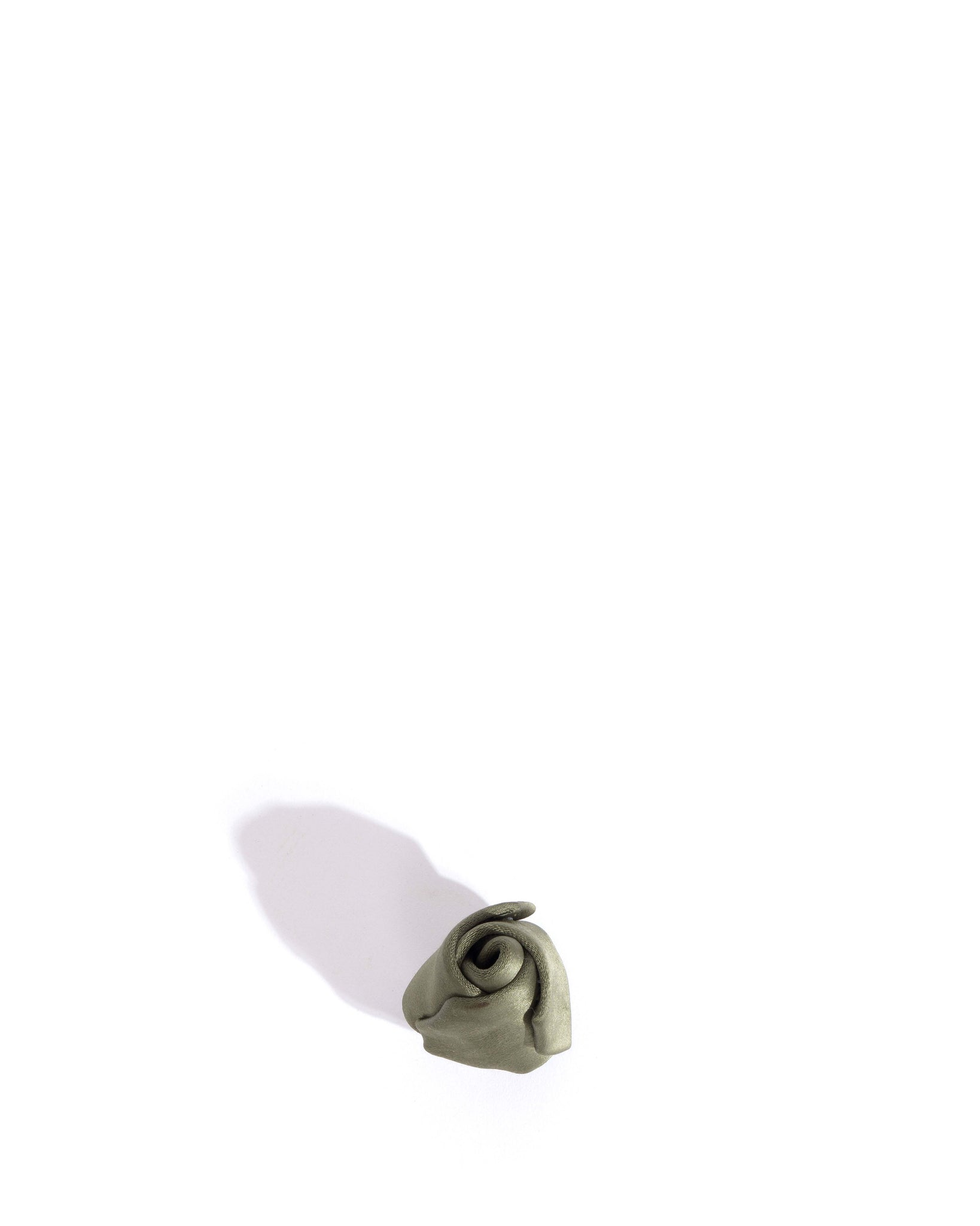 Tulip shoe clip Antique satin Olive green