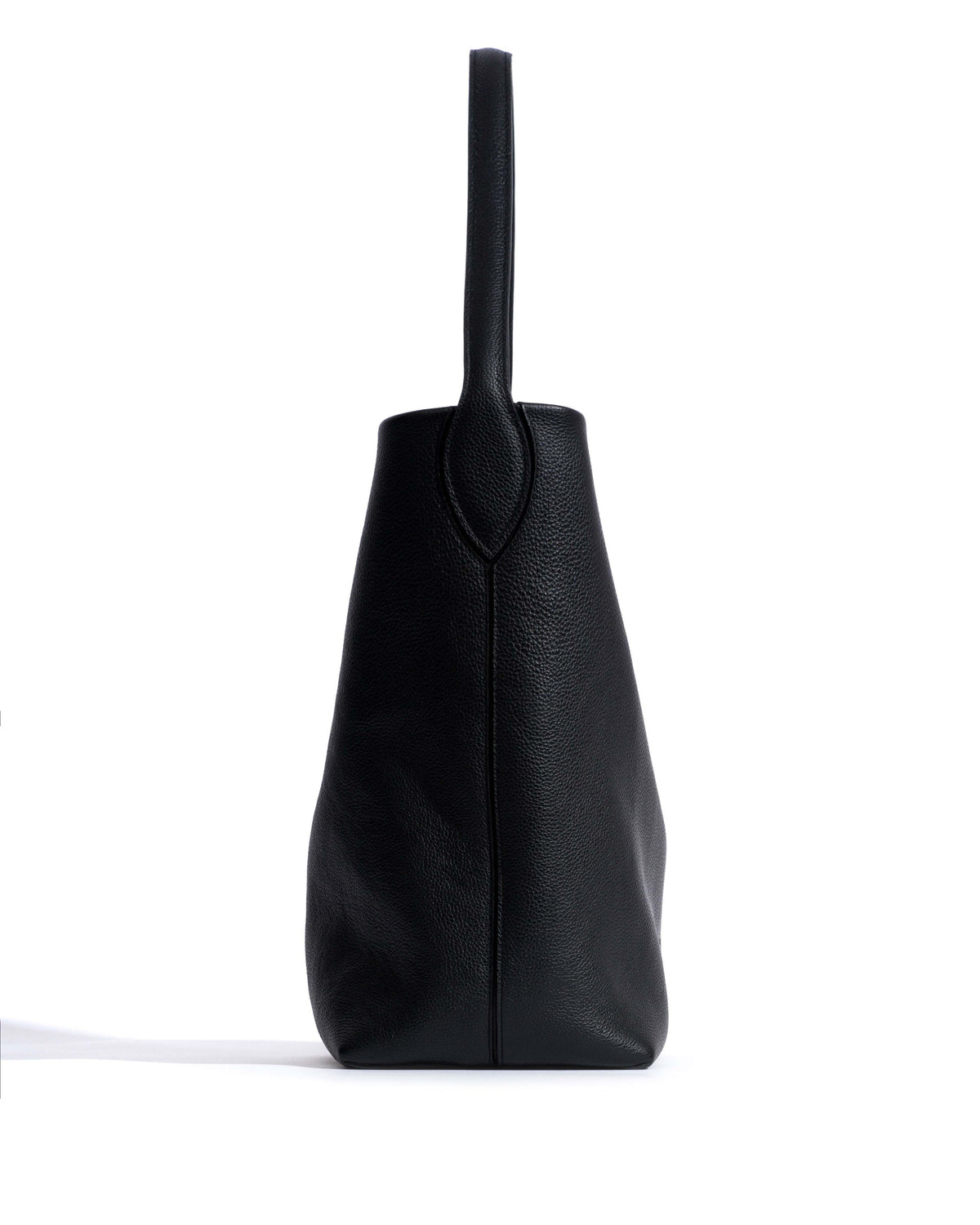 Versa slouchy everyday bag Pebbled soft calf Black