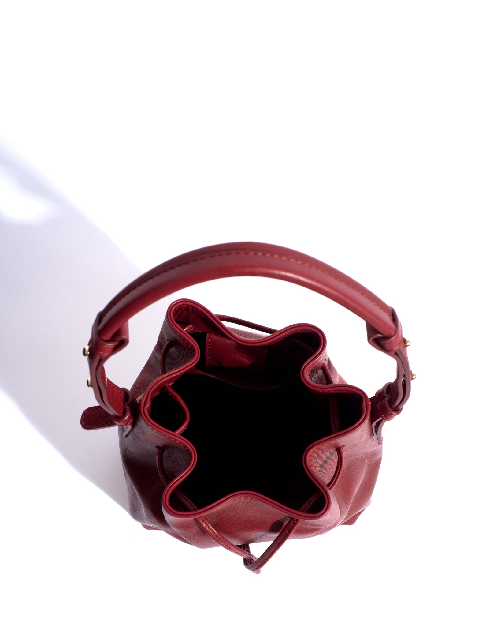 Kacey petite bucket bag Soft calf Pomegranate