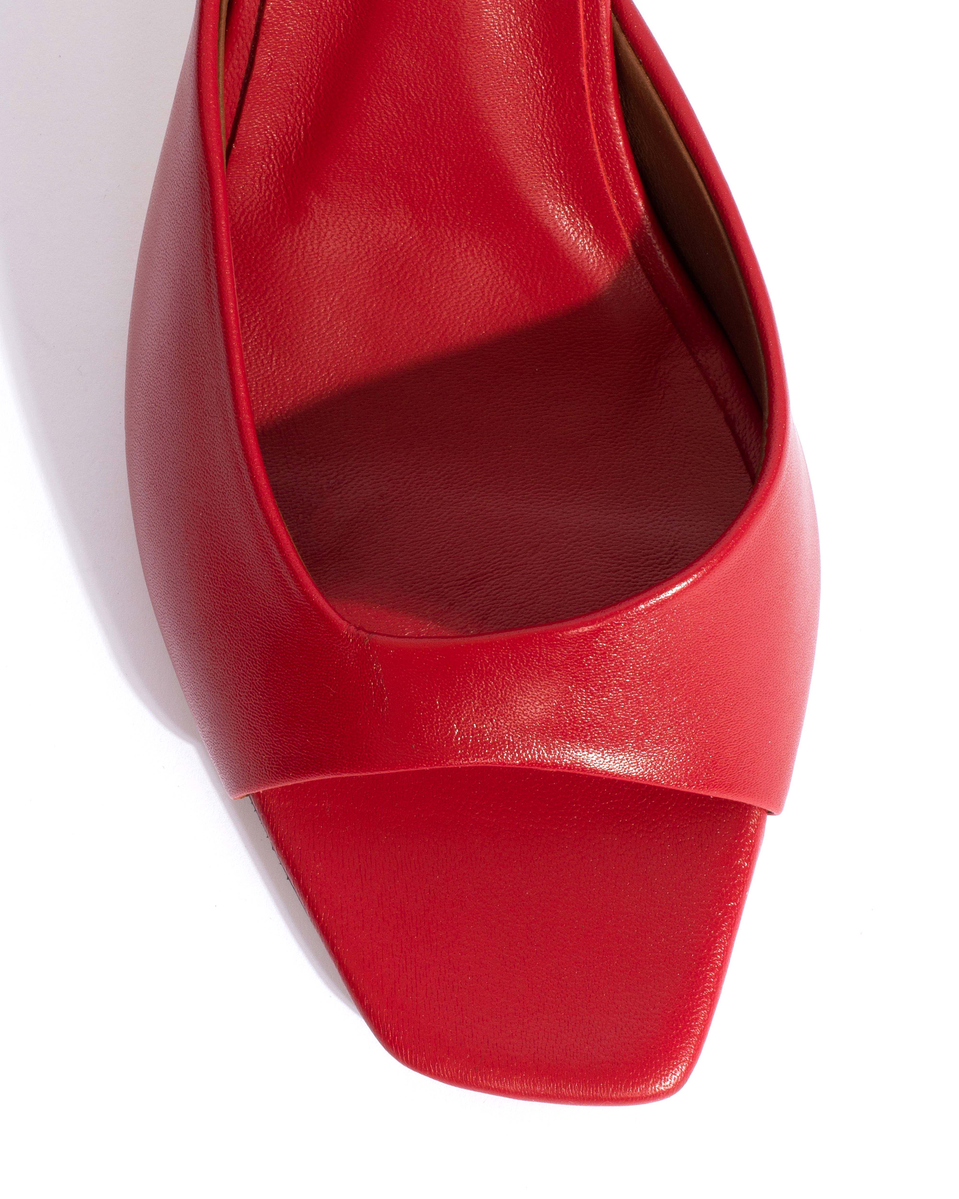 Mazy 75 Shiny lamb Ruby red