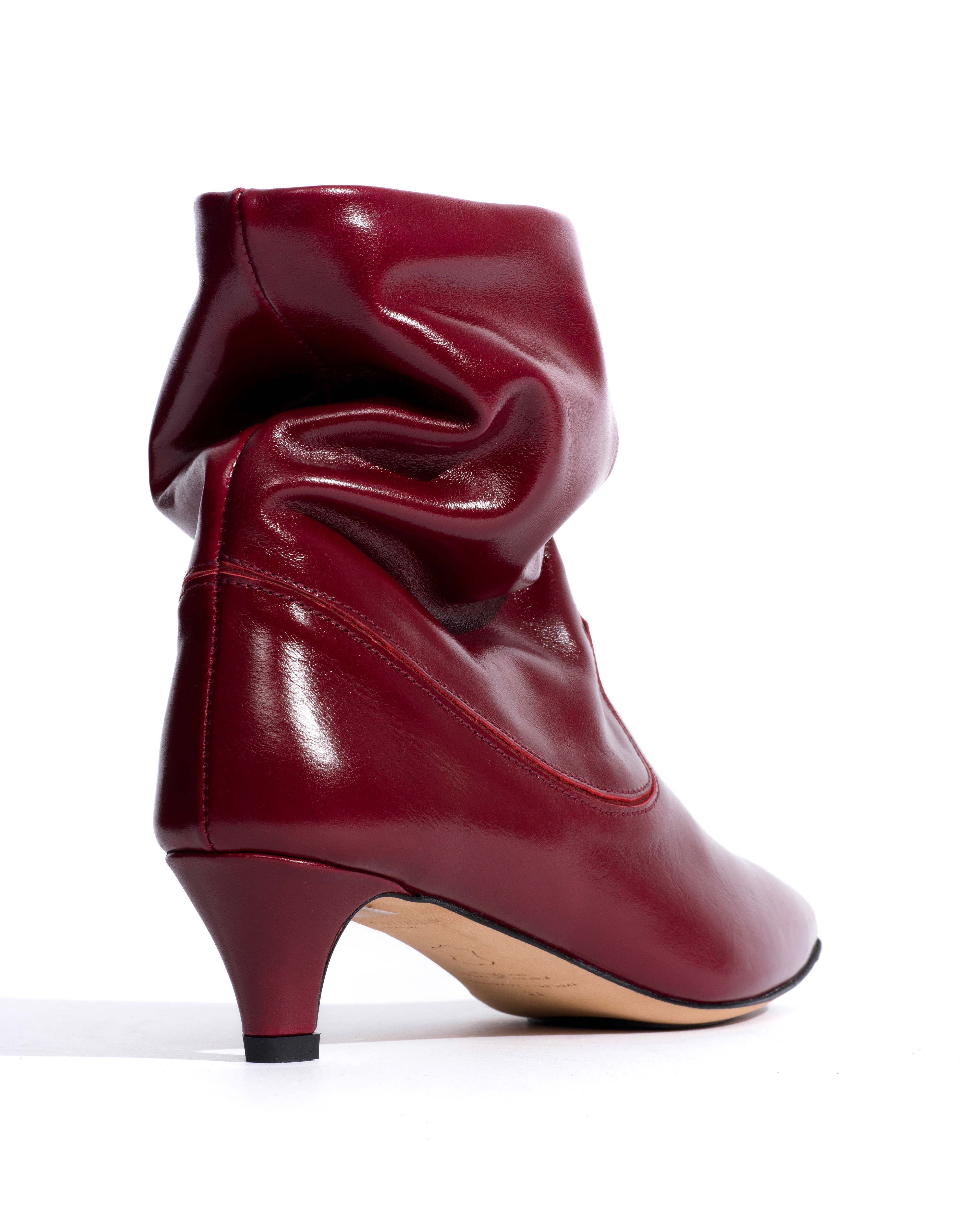 Hicha 40 stiletto Crinkled soft calf & suede leather Pomegranate