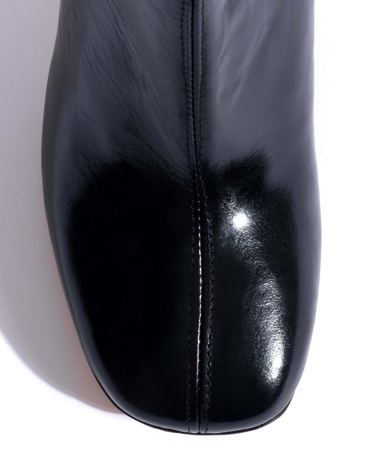 Kali 80 Crinkled polished goat Black