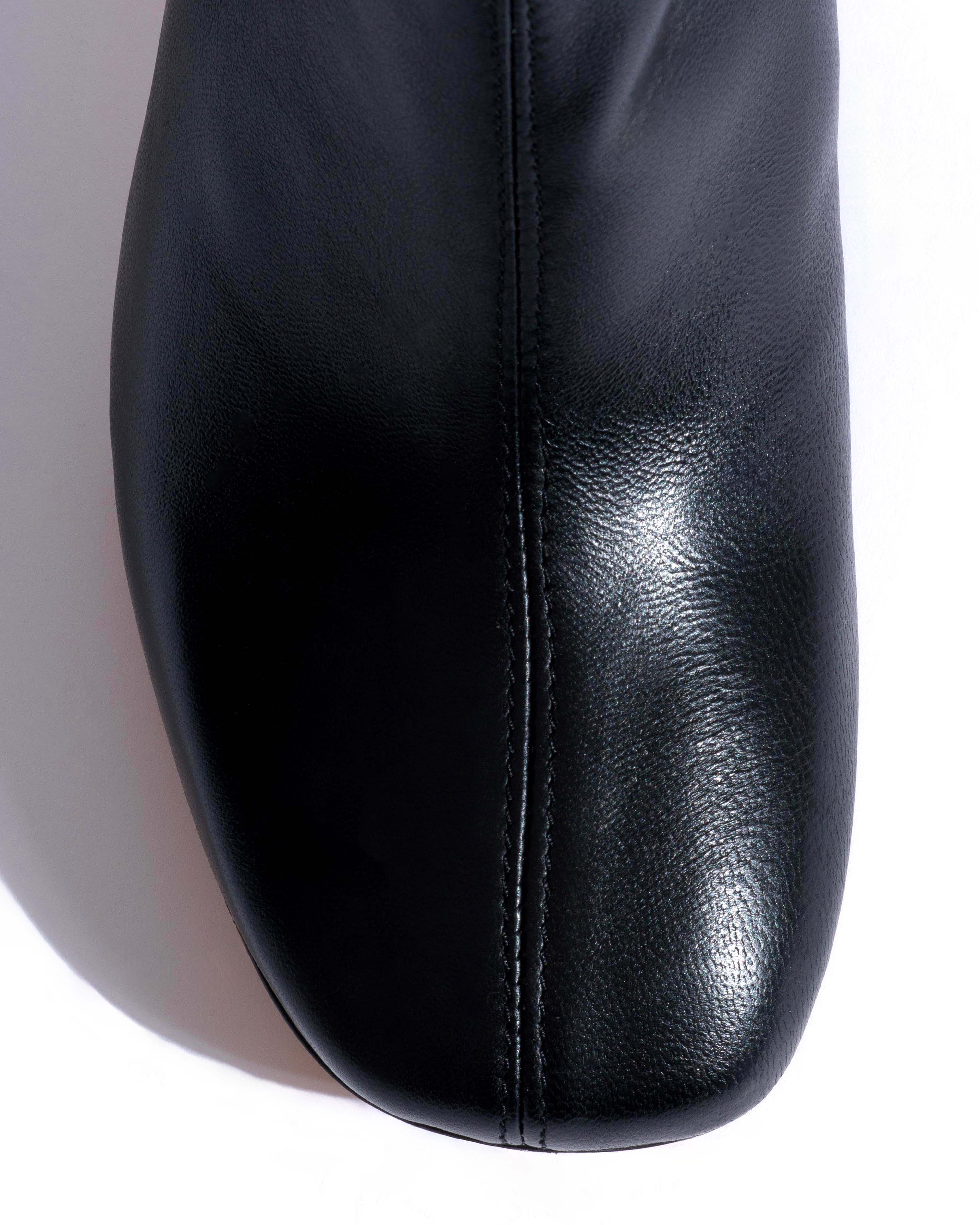 Kali 80 Shiny lamb Black