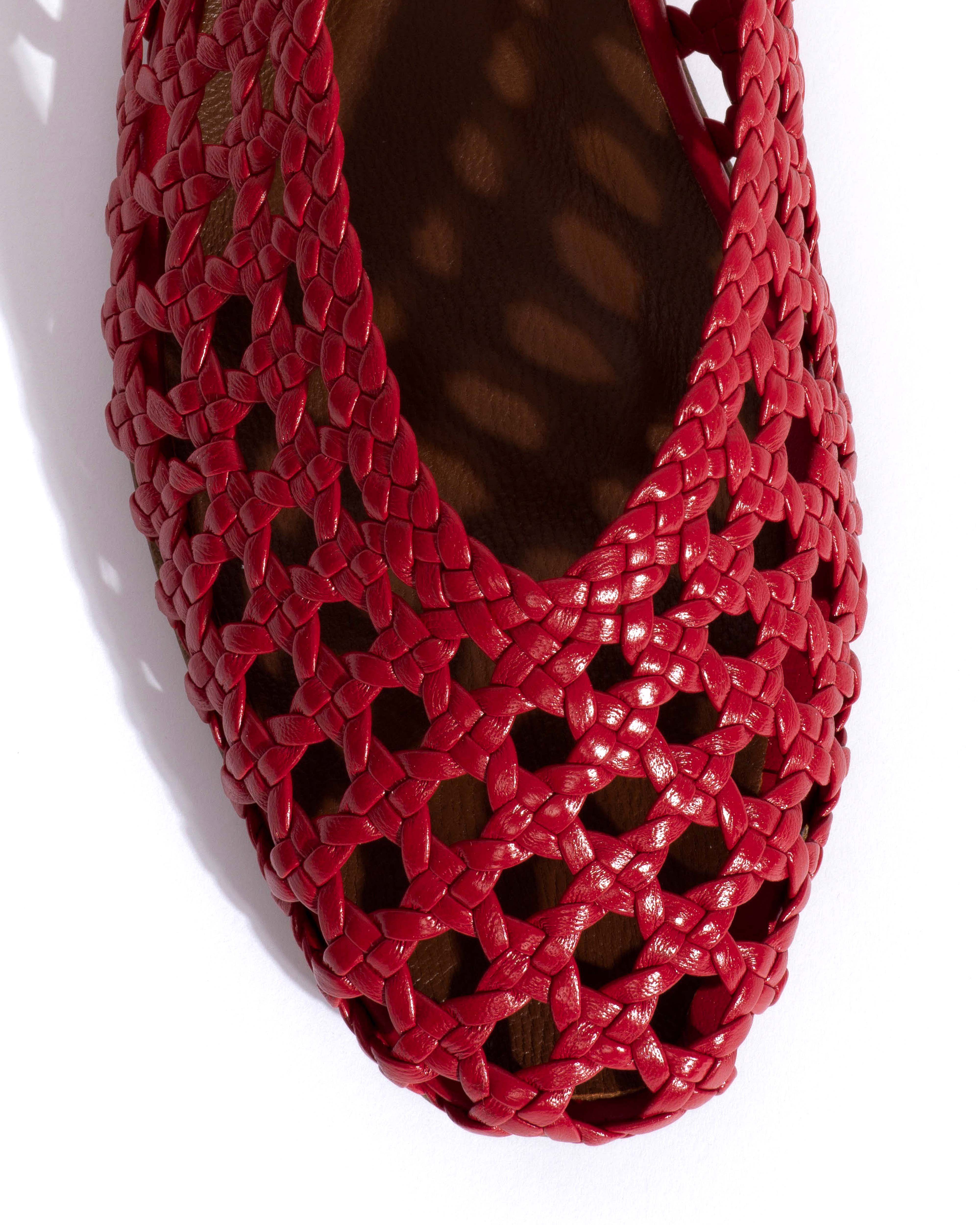 Sessi 10 Hand-braided leather Ruby red