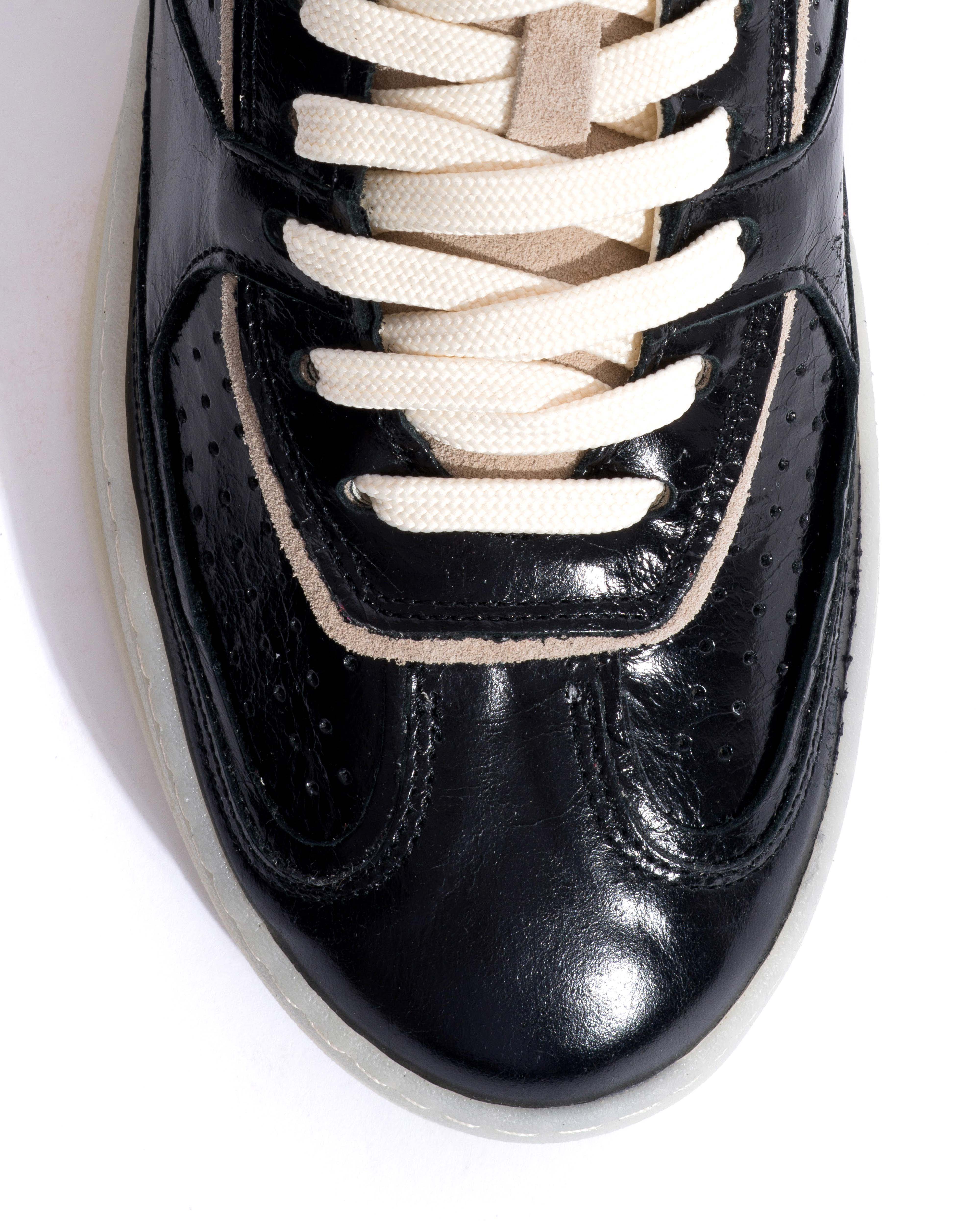 Dabbie Crinkled polished goat & suede leather Black & white sand