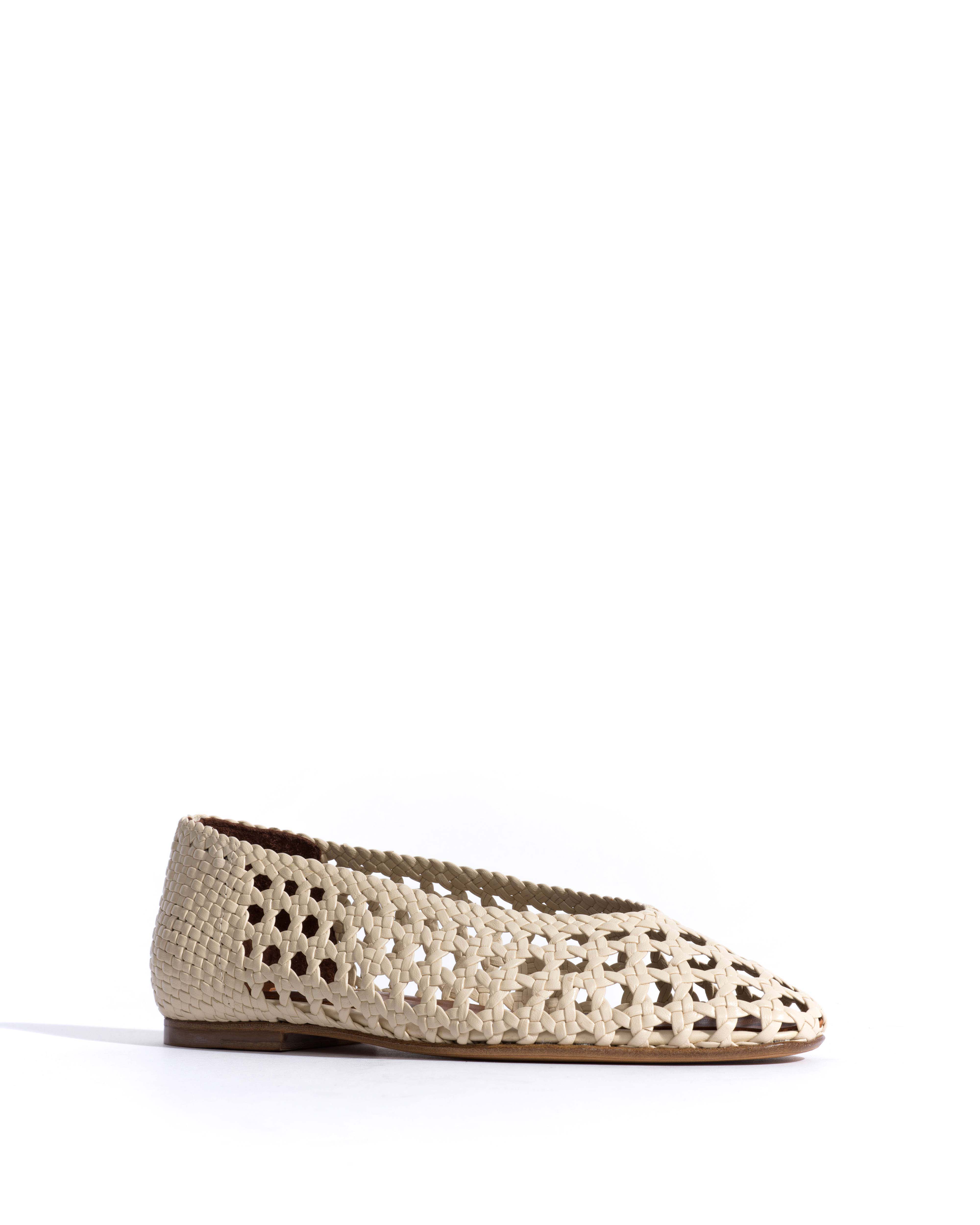 Sessi 10 Hand-braided leather White sand