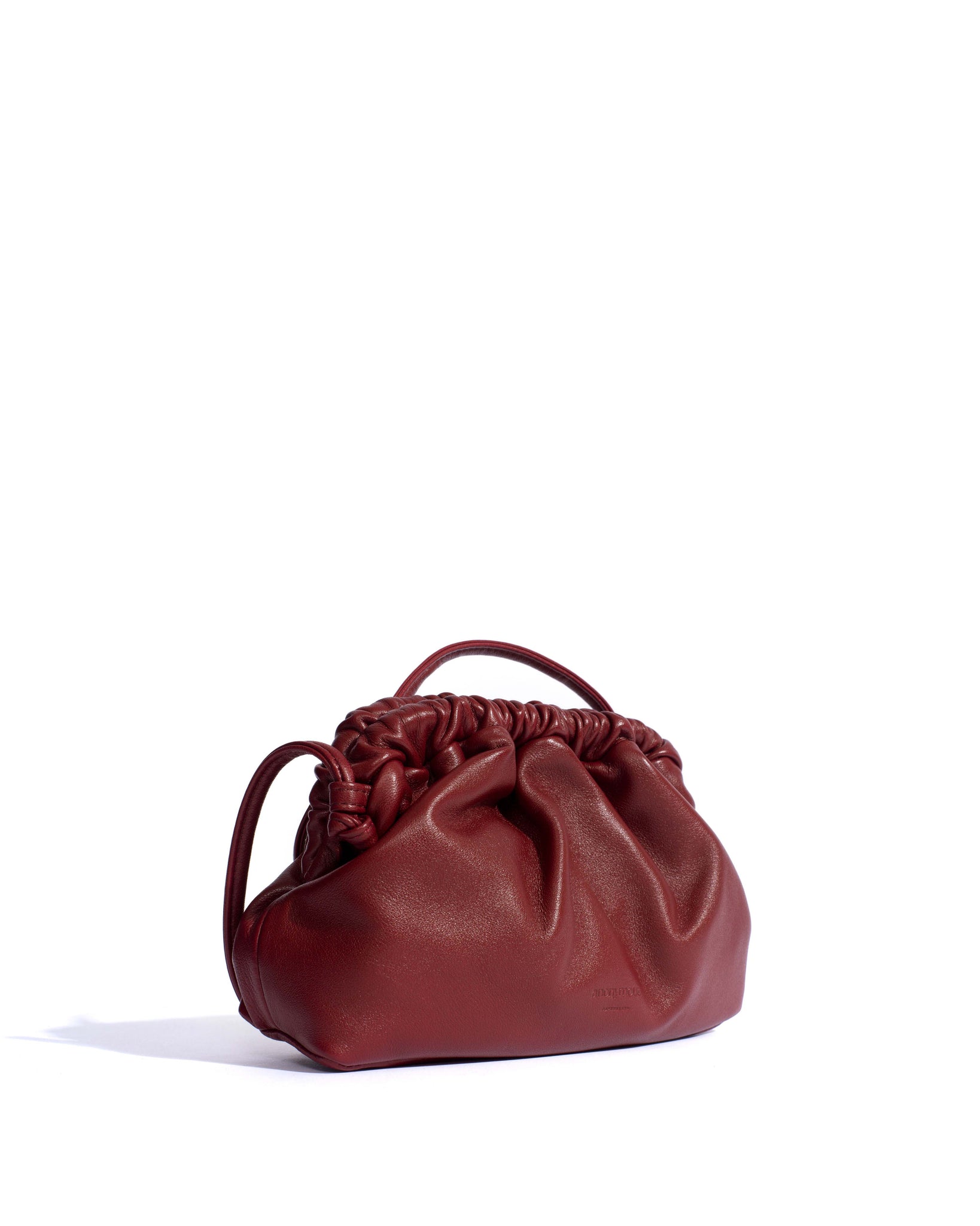 Hally petite cloud bag Shiny lamb Pomegranate