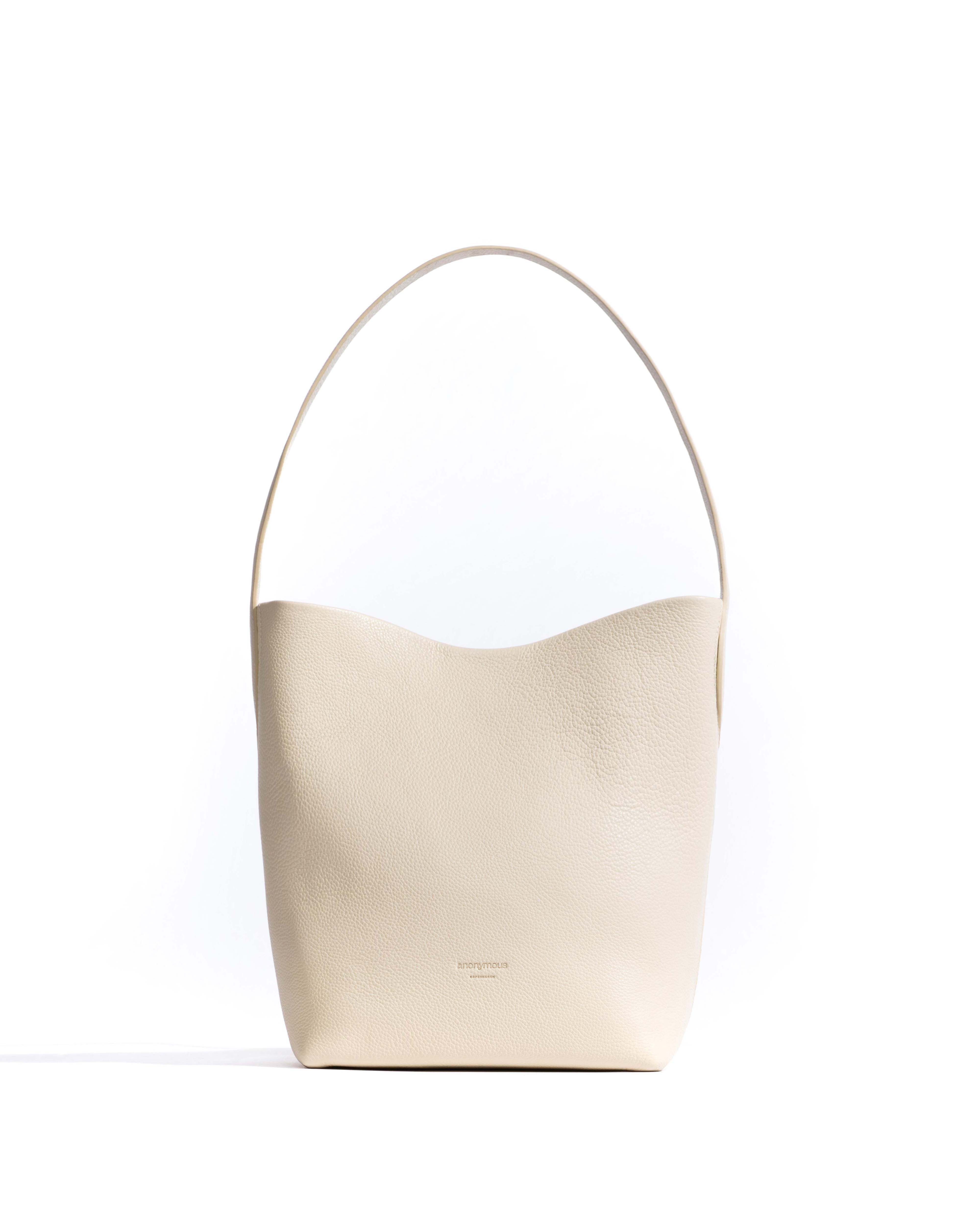 Versa petite bag Pebbled soft calf White sand