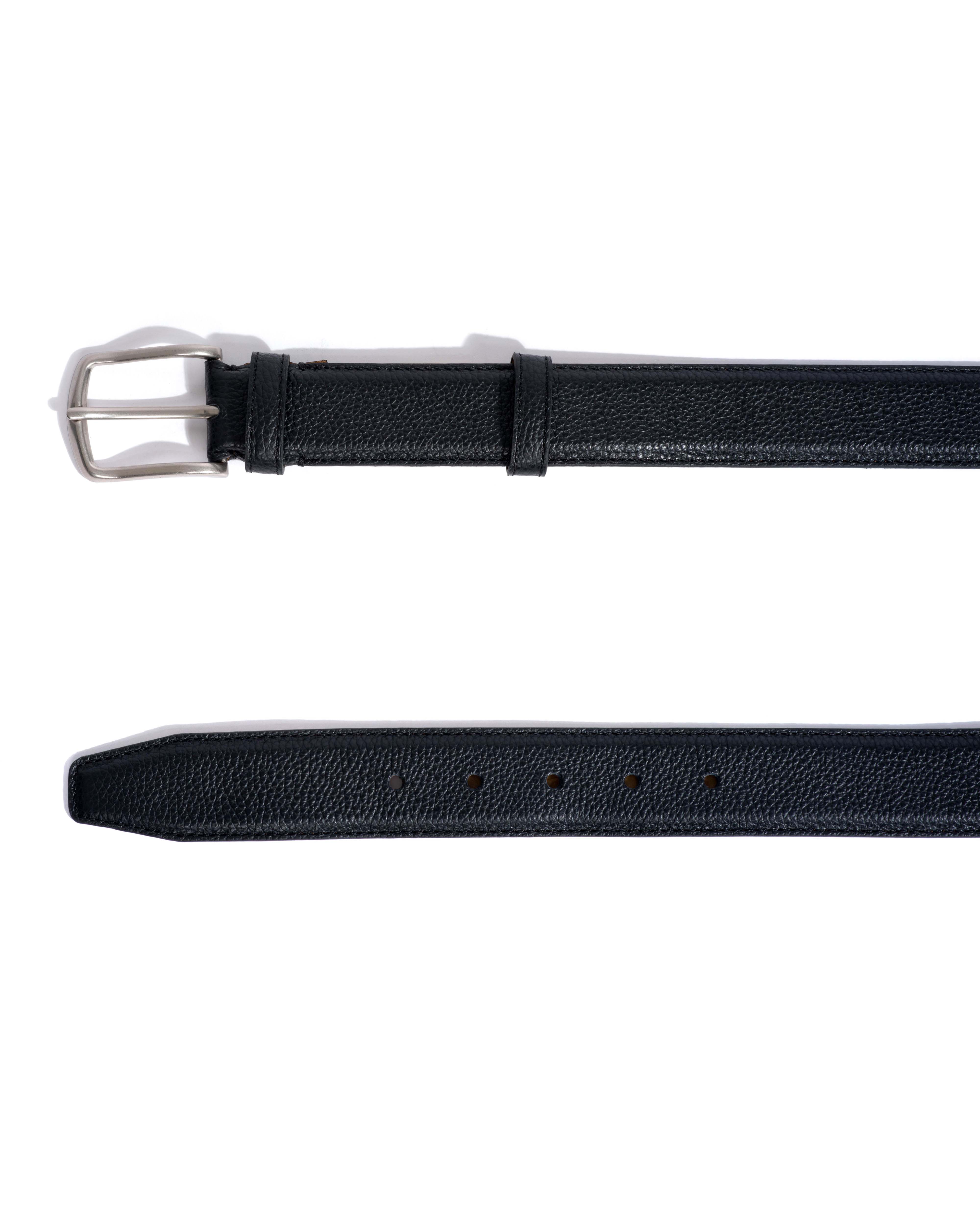 Quinn classic unisex leather belt Pebbled soft calf & metal Black & silver buckle