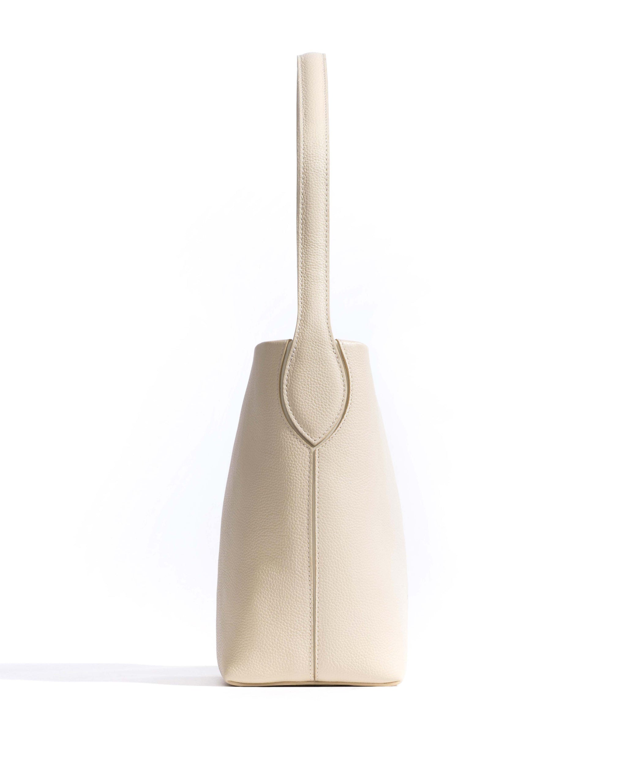 Versa petite bag Pebbled soft calf White sand