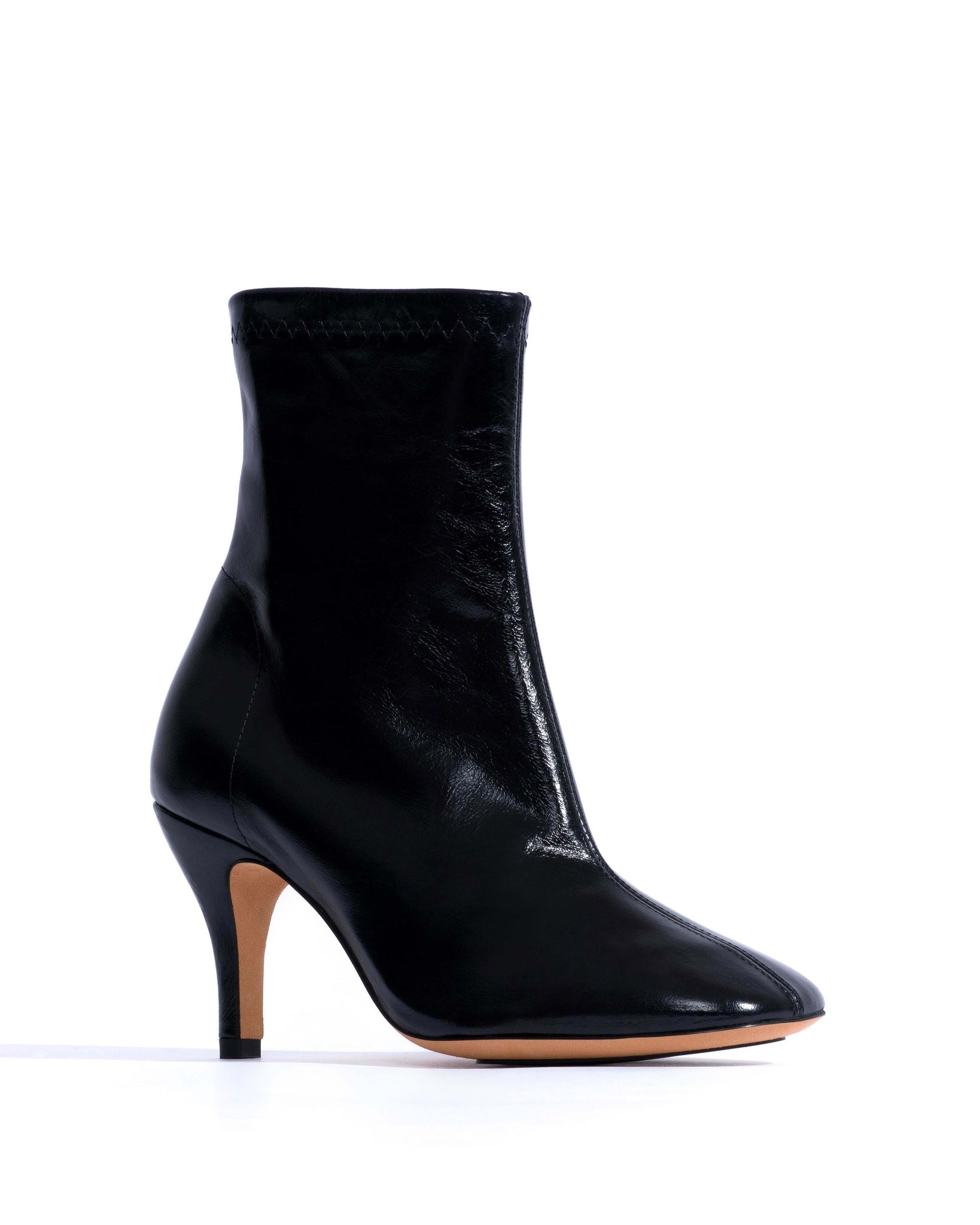 Adriana 80 Crinkled polished goat Black