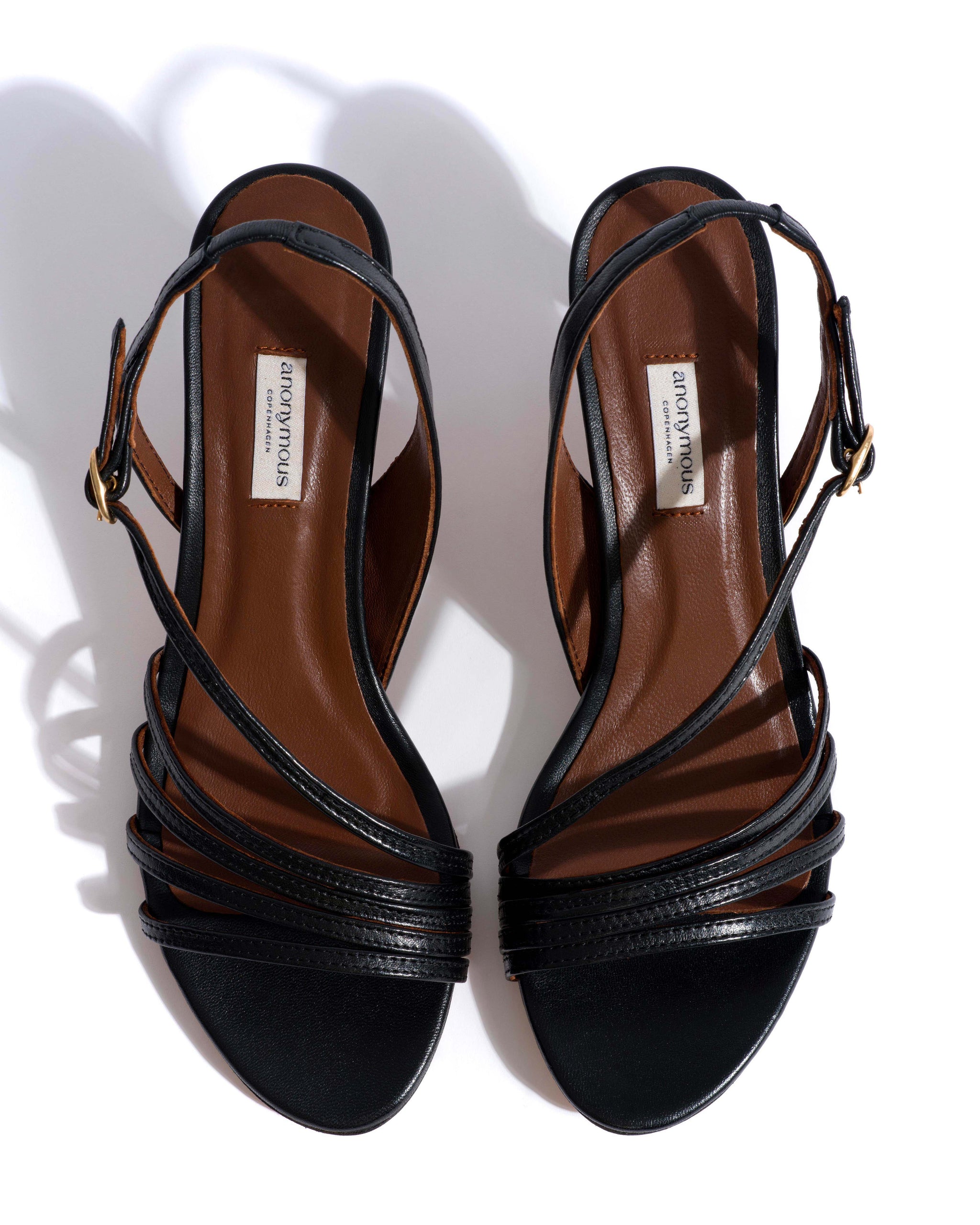 Naia 55 Shiny lamb Black