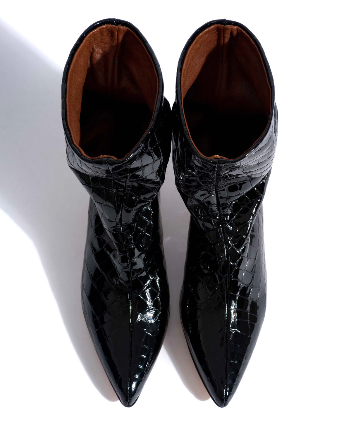 Vully 40 Polished croco calf Black