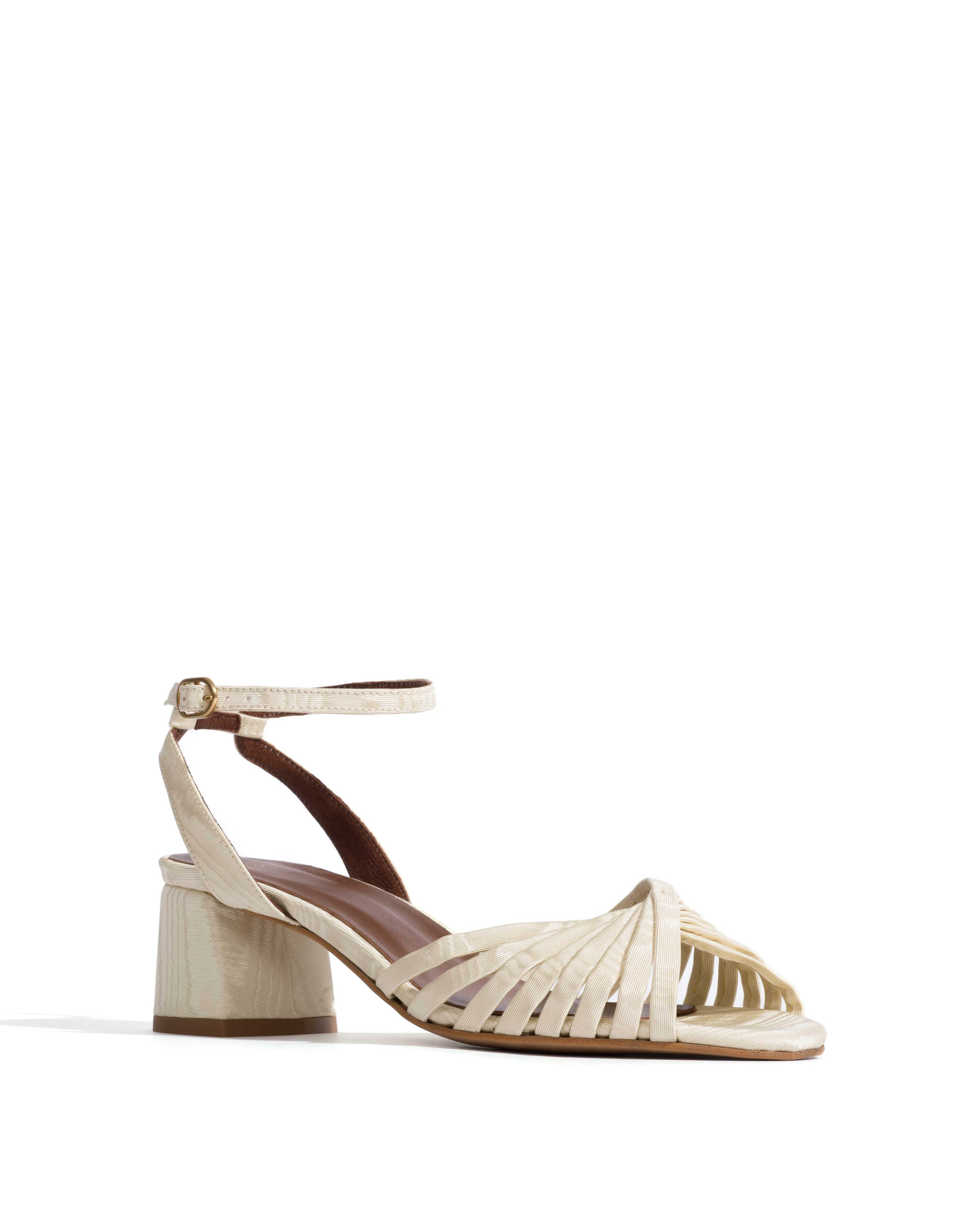 Margriet Glossy moire Ivory