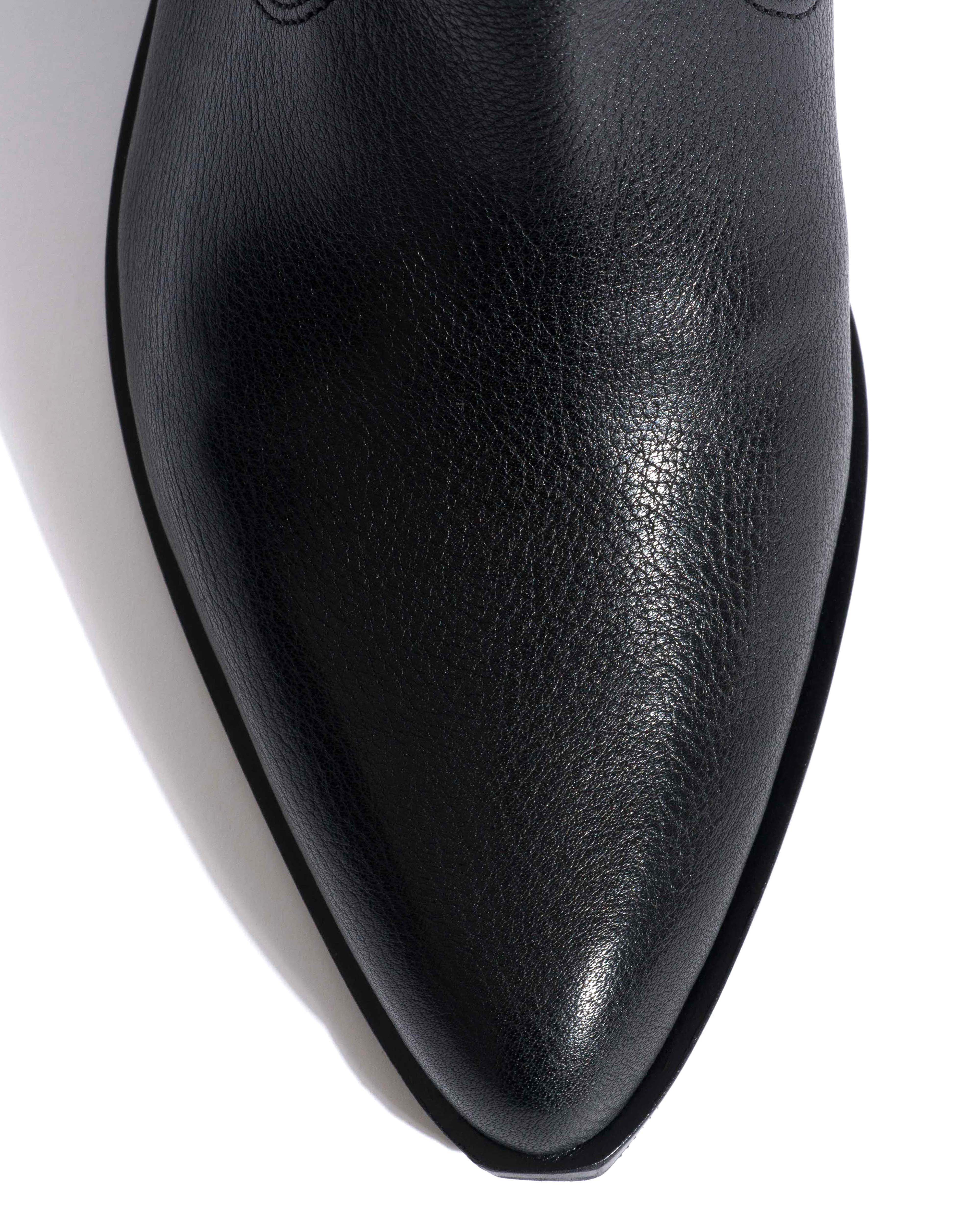 Saseline 35 Natural grain soft calf Black
