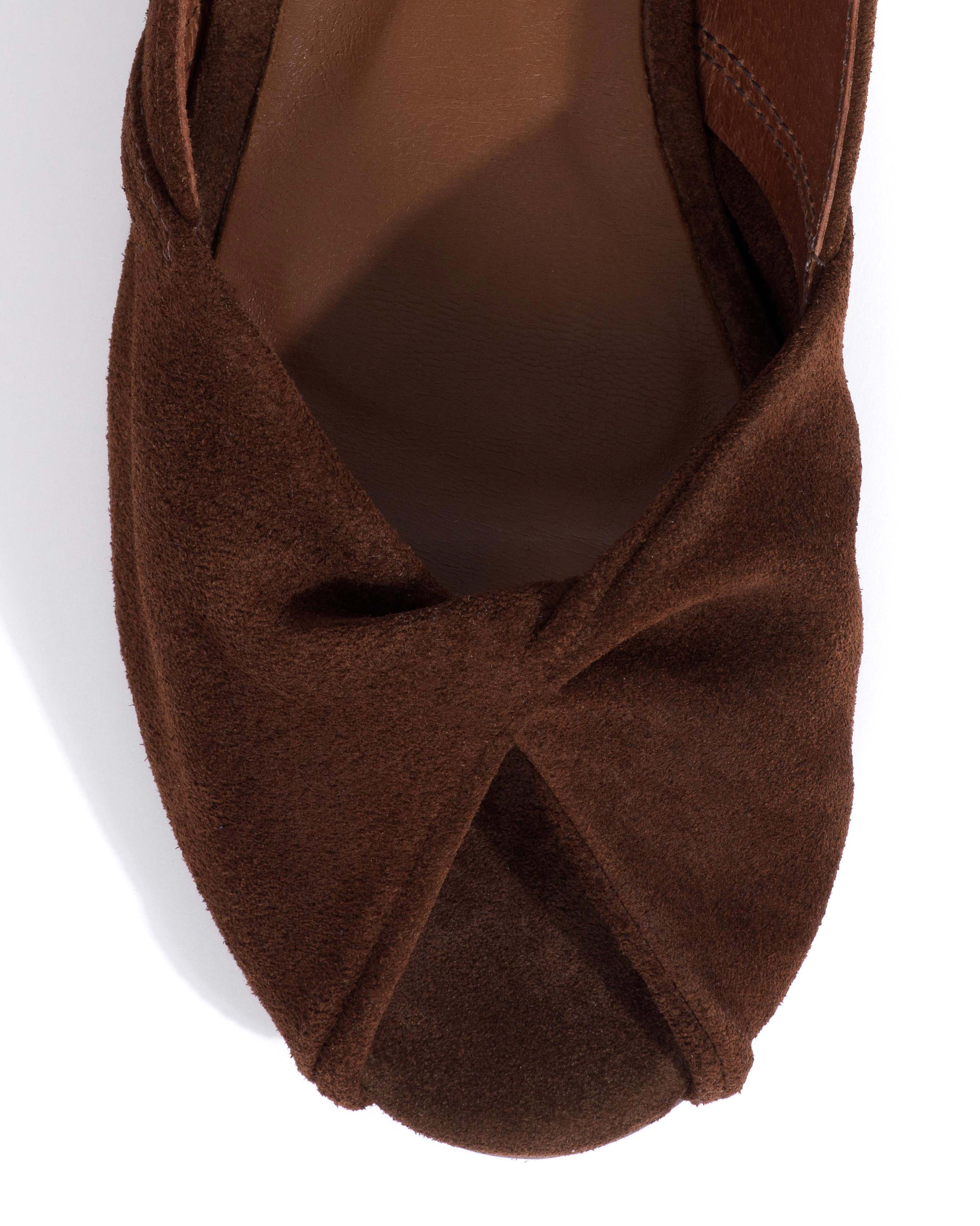 Magda 20 Calf suede Chocolate