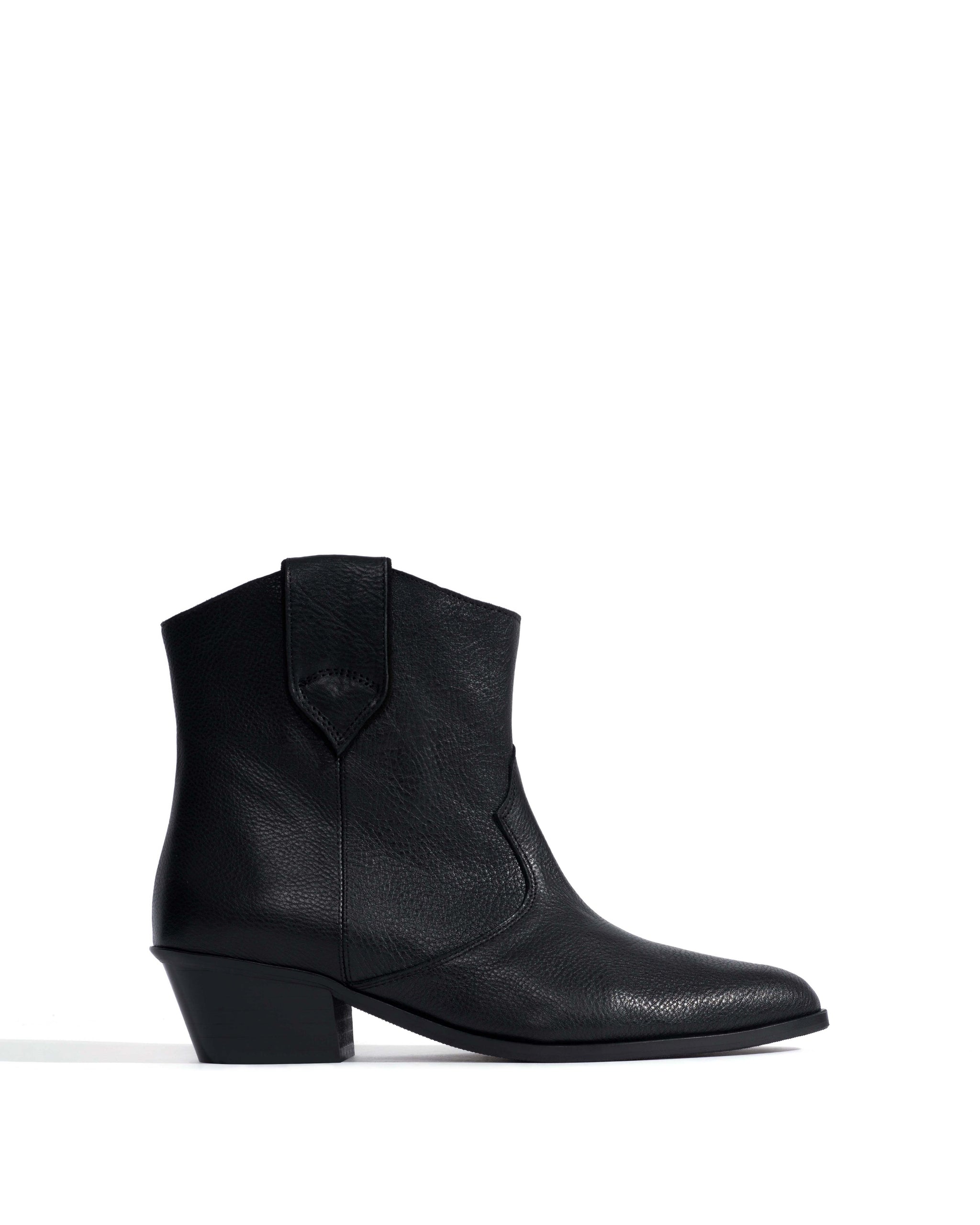 Joanne 35 Natural grain soft calf Black