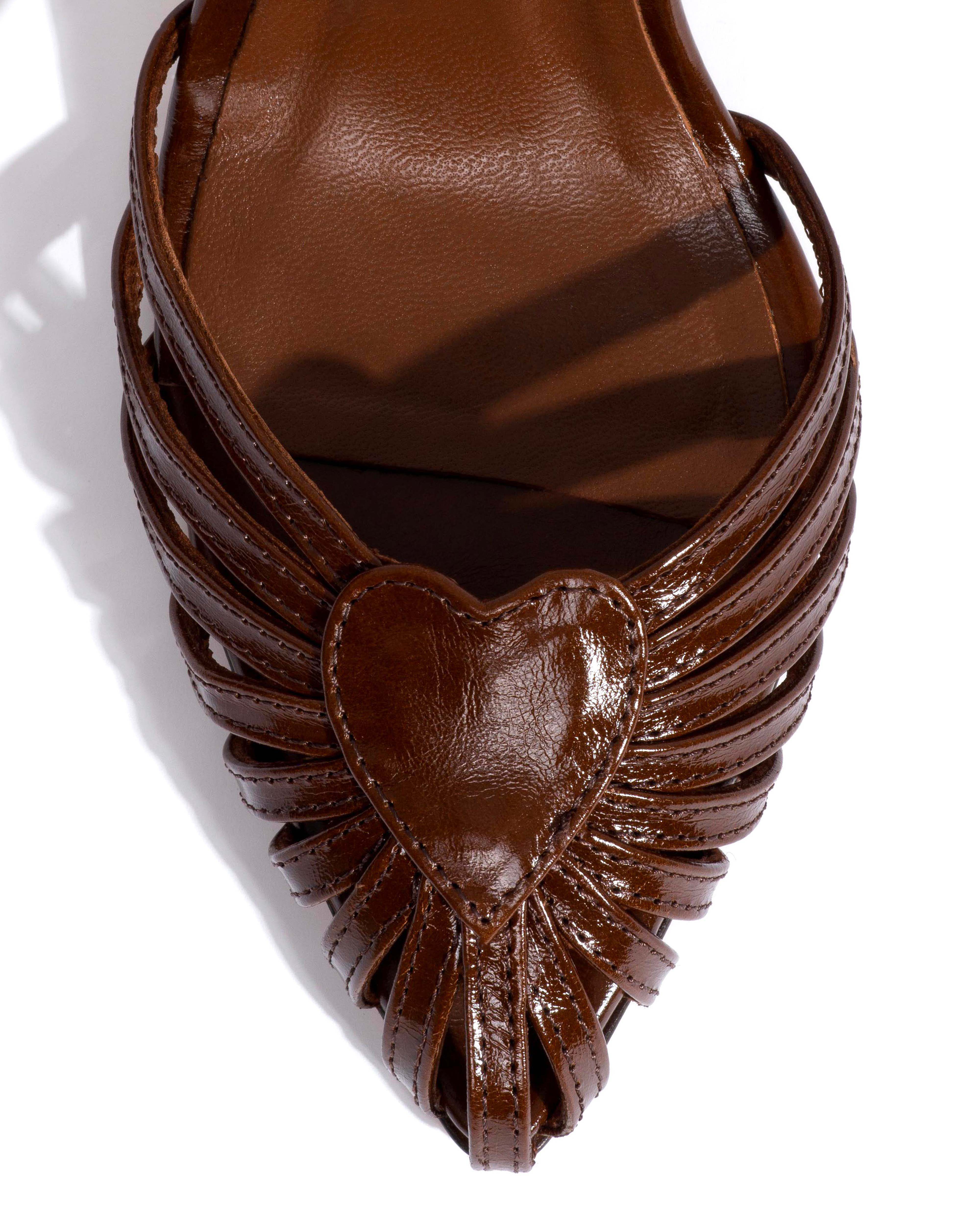 Keesha 100 Crinkled polished goat Caramel brown