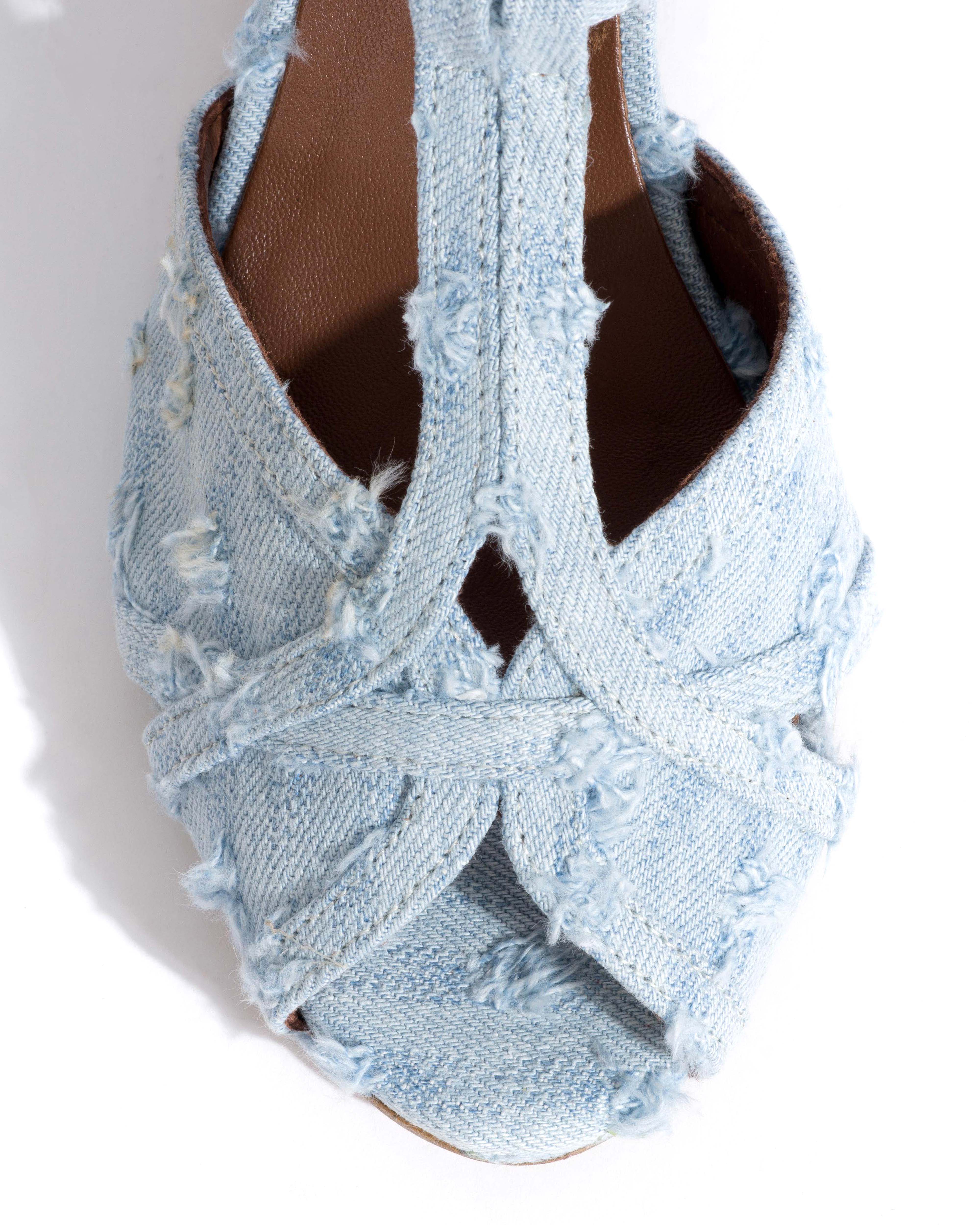 Therese 55 Denim Distressed washed blue