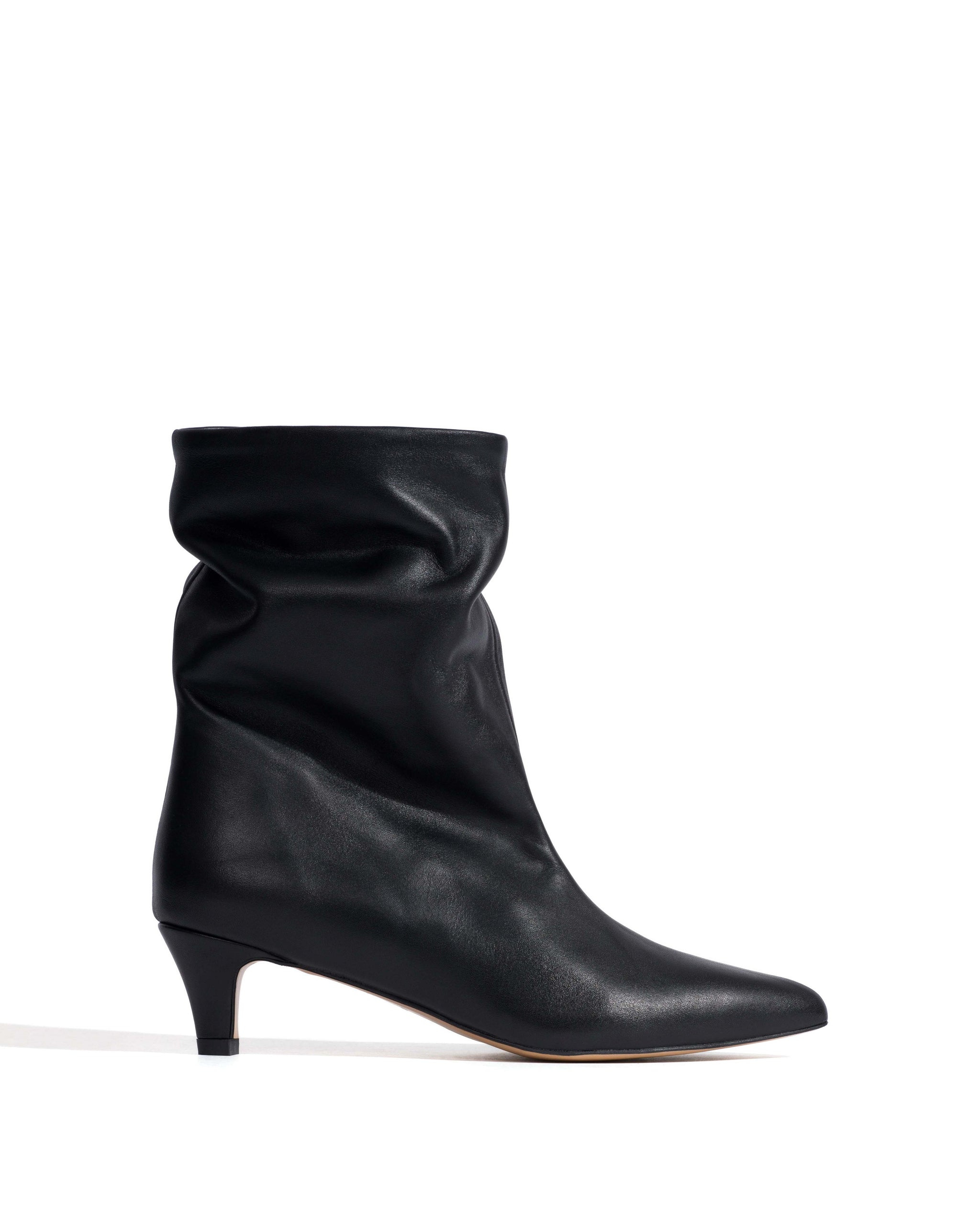Vully 40 Soft calf Black