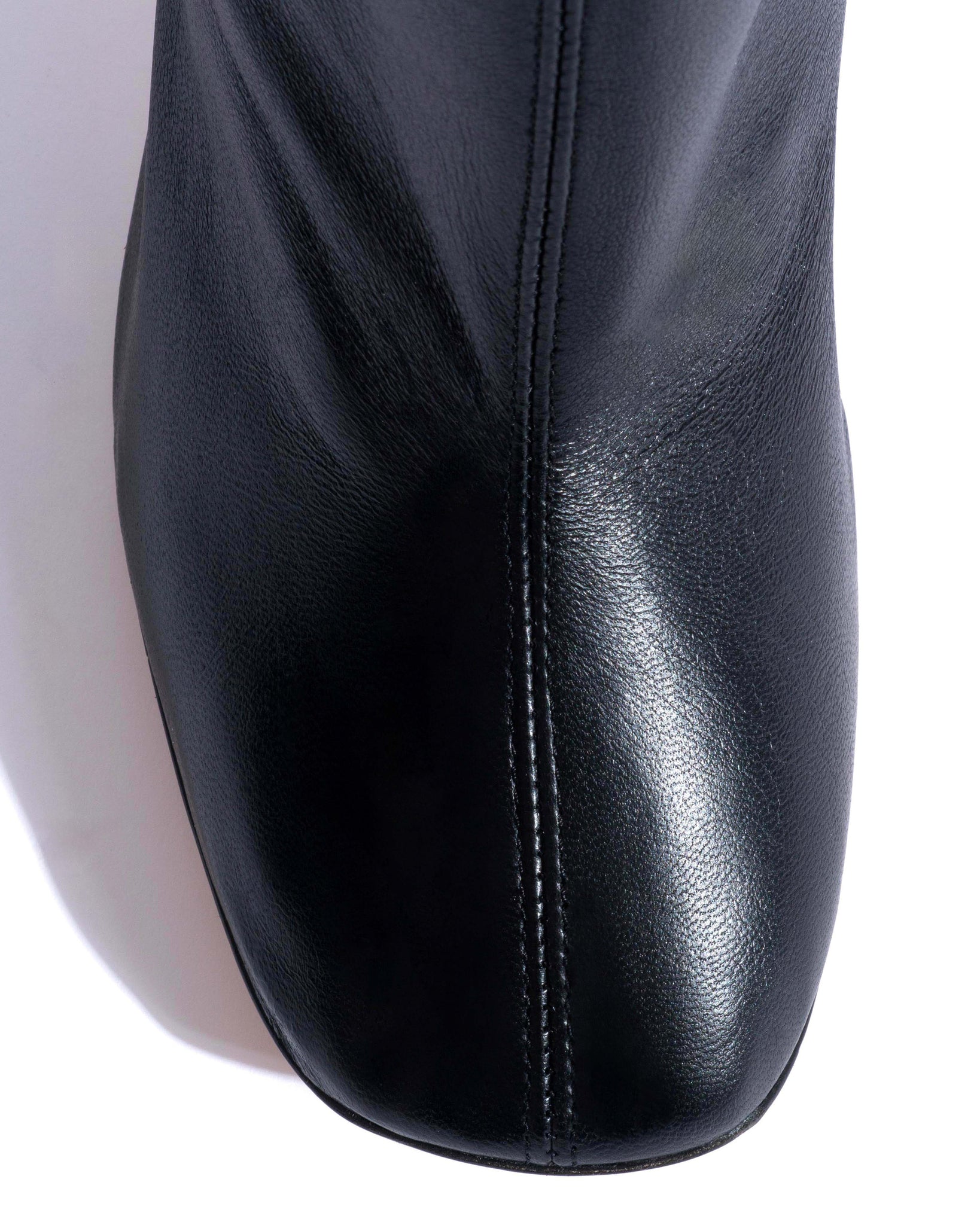 Adriana 80 Silky lamb Black